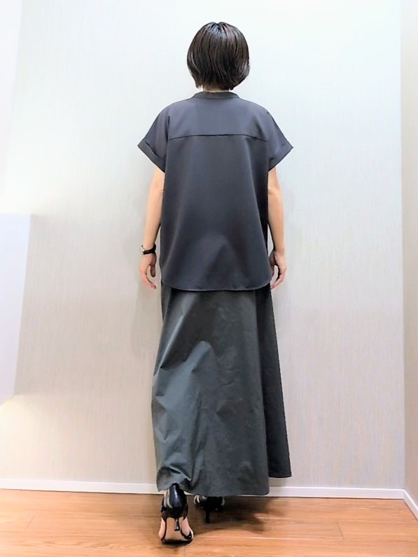 ミズタさんの「UNTITLED｜【セットアップ可/通気性/UVカット】エアリークールブラウス」を使ったコーディネート