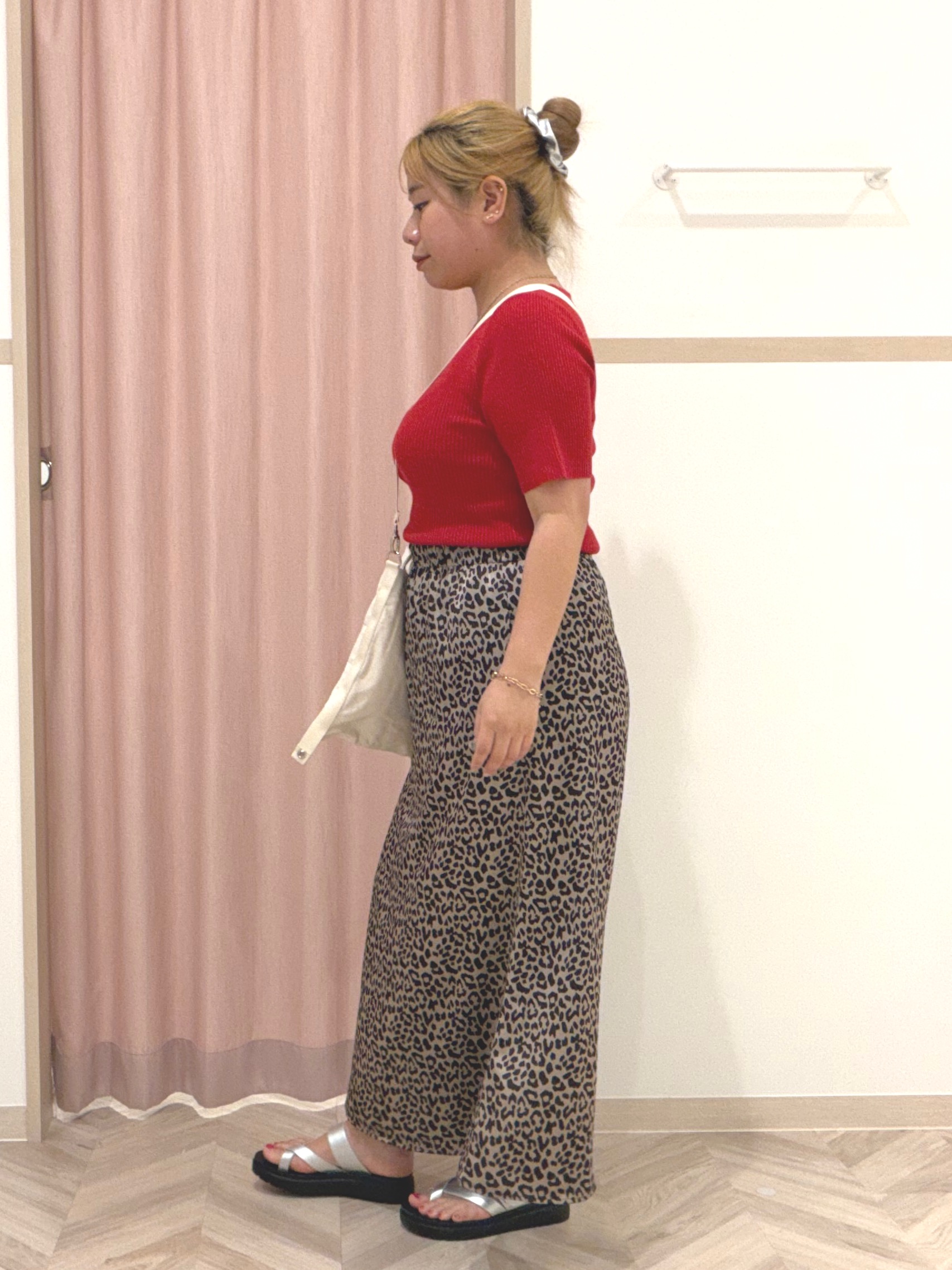 まちゃんなちゃんさんの「SHOO･LA･RUE｜【毛玉になりにくい/洗濯機可/S-LL】大人上品な 5分袖スクエアトップス」を使ったコーディネート