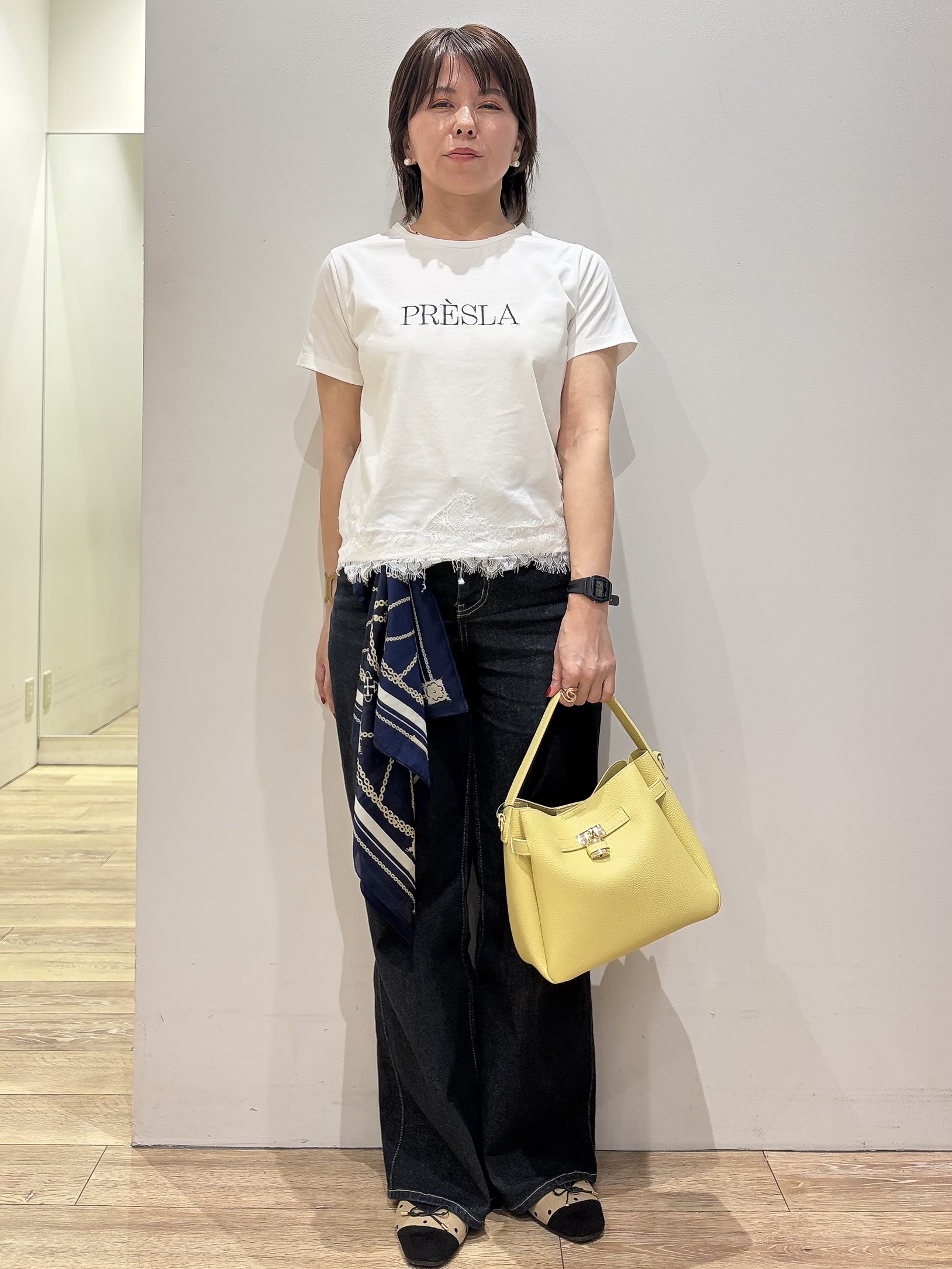 YUKOさんの「index｜【接触冷感／UVケア】裾レースロゴTシャツ《洗濯機OK／S-3L》」を使ったコーディネート