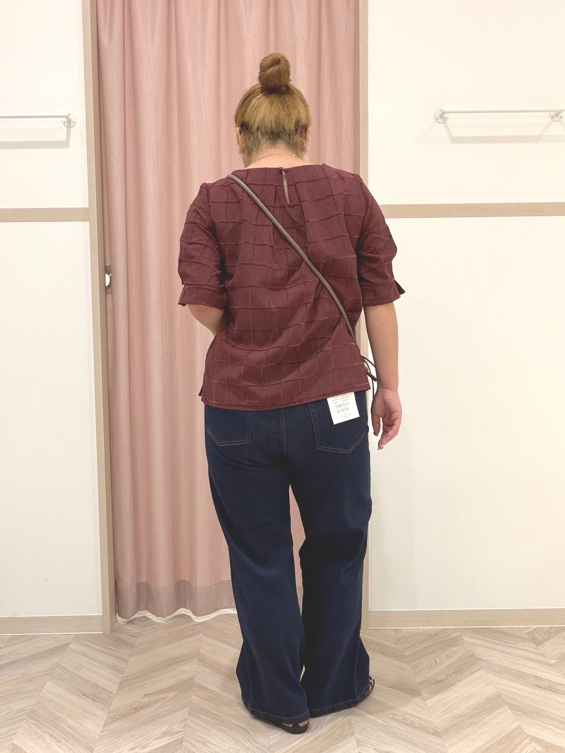 まちゃんなちゃんさんの「SHOO･LA･RUE｜【セットアップ可/S-LL】夏でも感じられる秋気分 モールチェックタックスリーブ ブラウス」を使ったコーディネート