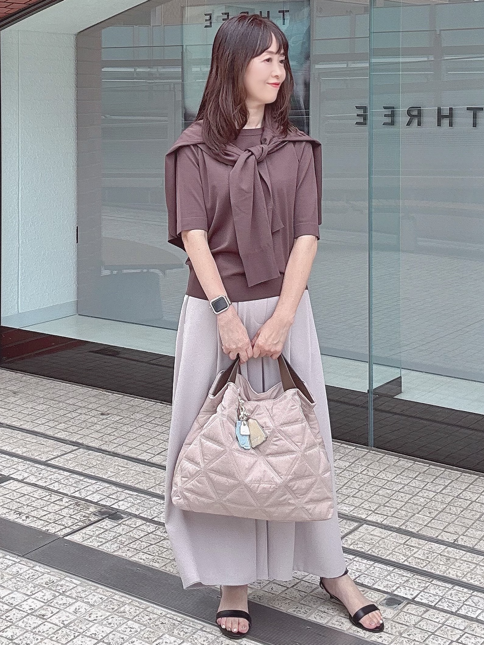 makiさんの「UNTITLED｜【アンサンブル可能】コンパクトニットカーディガン」を使ったコーディネート