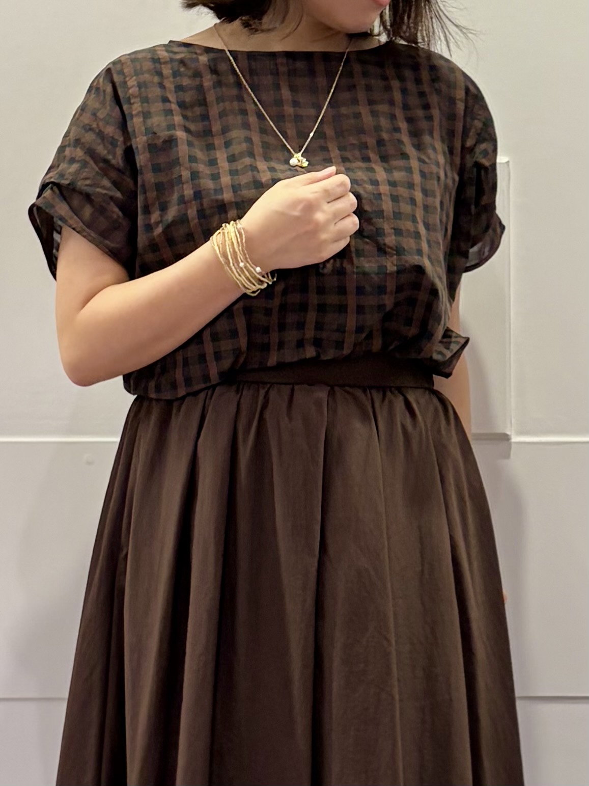 TOKOさんの「UNTITLED｜シアーチェックブラウス」を使ったコーディネート