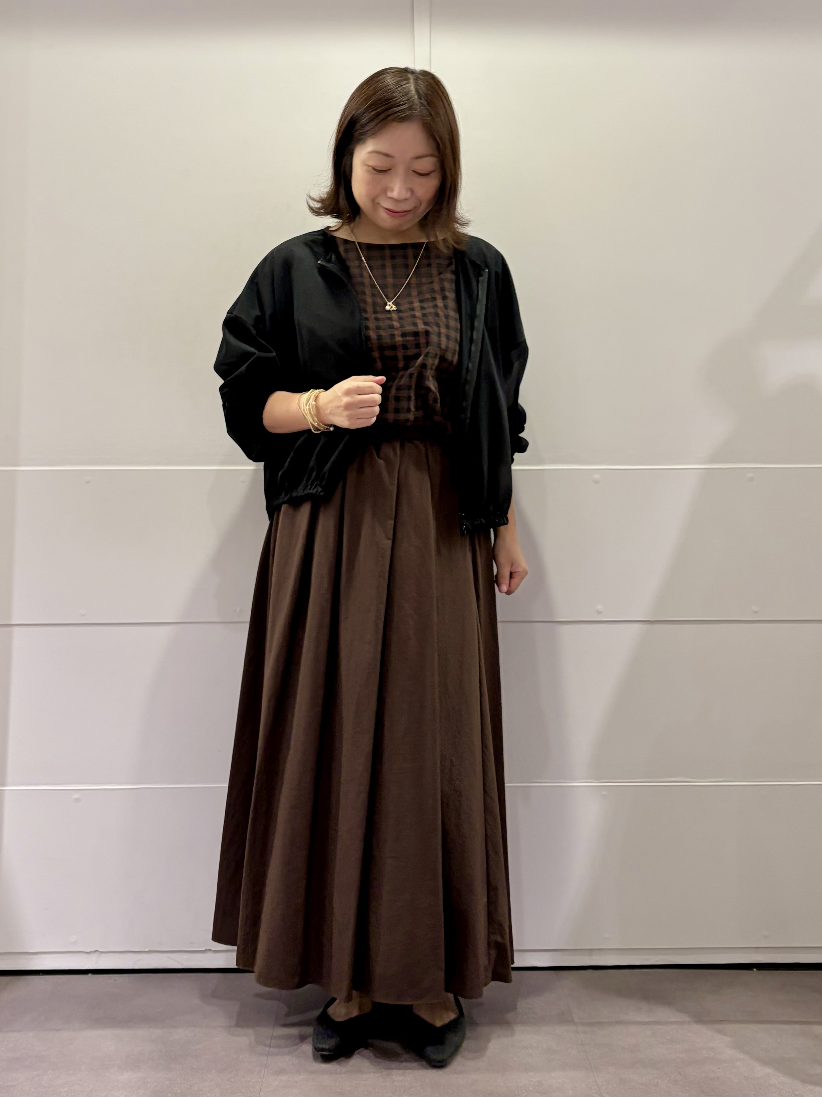 TOKOさんの「UNTITLED｜シアーチェックブラウス」を使ったコーディネート
