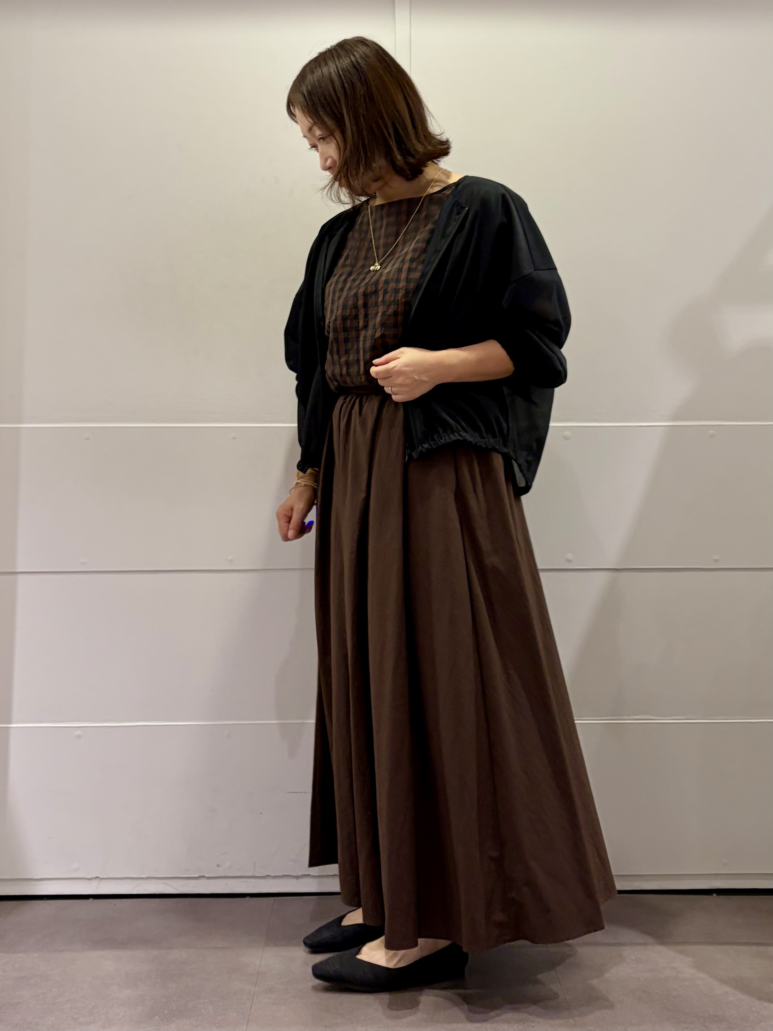 TOKOさんの「UNTITLED｜シアーチェックブラウス」を使ったコーディネート