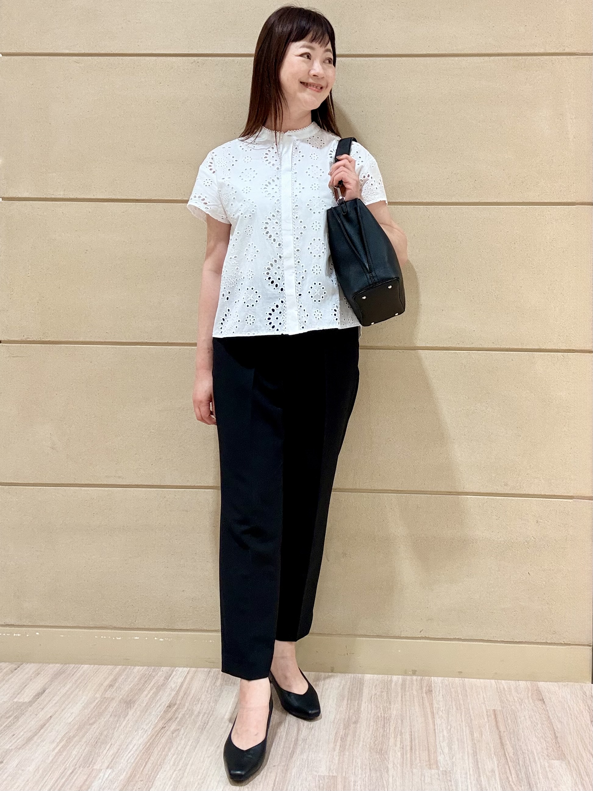 Marさんの「Reflect｜【通勤◎】カットワーク刺繍レース シャツブラウス」を使ったコーディネート