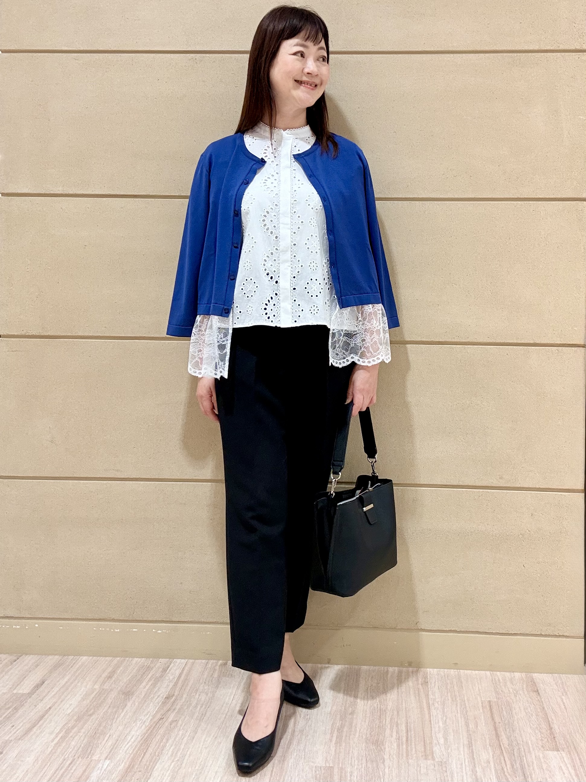 Marさんの「Reflect｜【通勤◎】カットワーク刺繍レース シャツブラウス」を使ったコーディネート