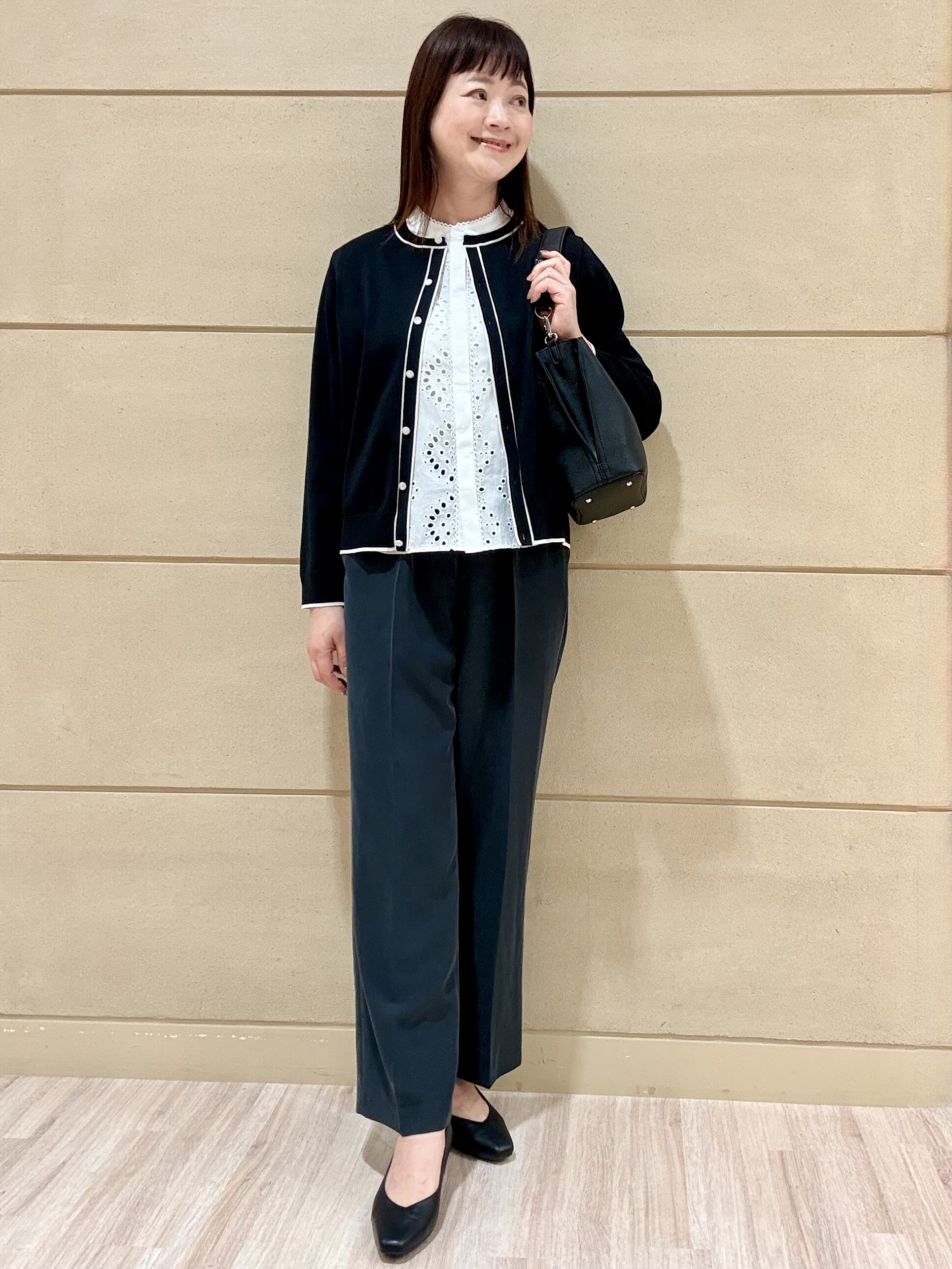 Marさんの「Reflect｜【通勤◎】カットワーク刺繍レース シャツブラウス」を使ったコーディネート