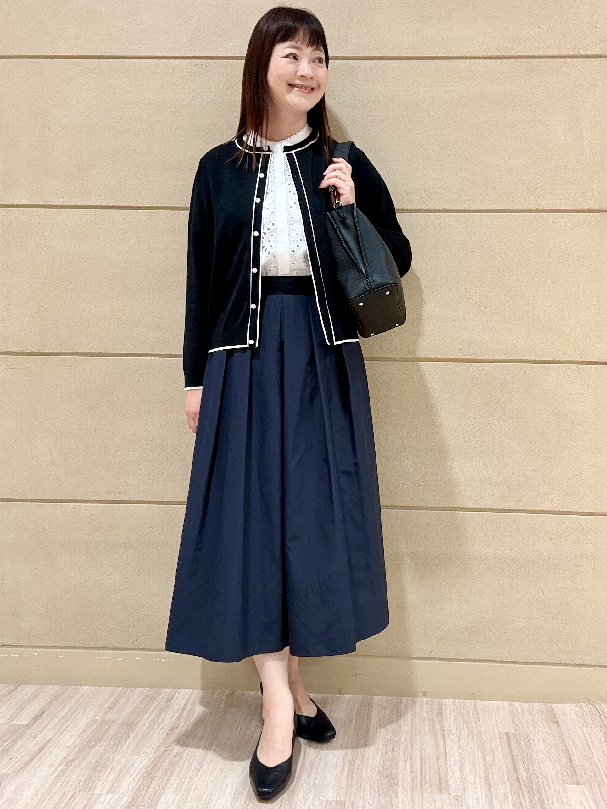 Marさんの「Reflect｜【通勤◎】カットワーク刺繍レース シャツブラウス」を使ったコーディネート
