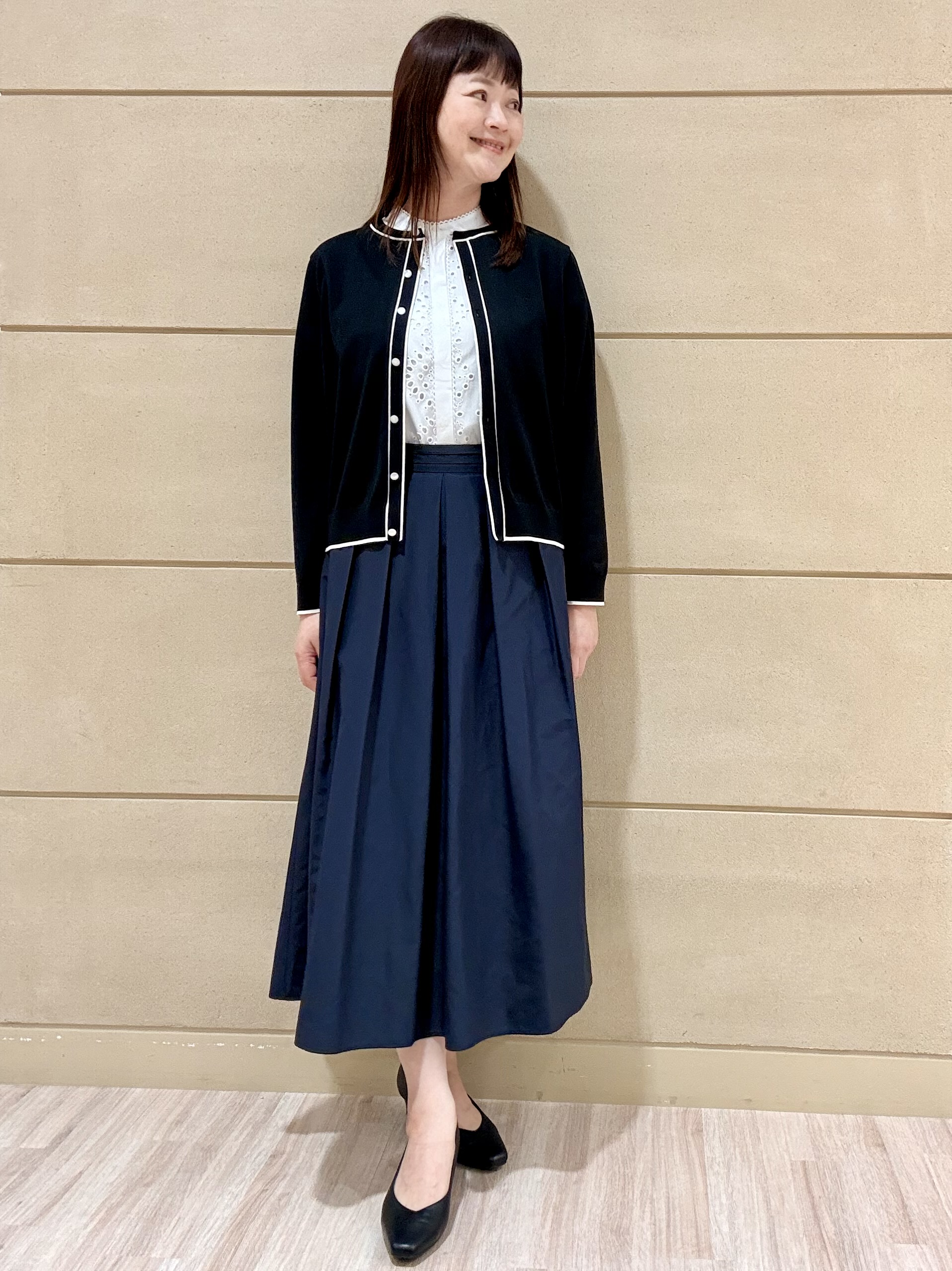 Marさんの「Reflect｜【通勤◎】カットワーク刺繍レース シャツブラウス」を使ったコーディネート
