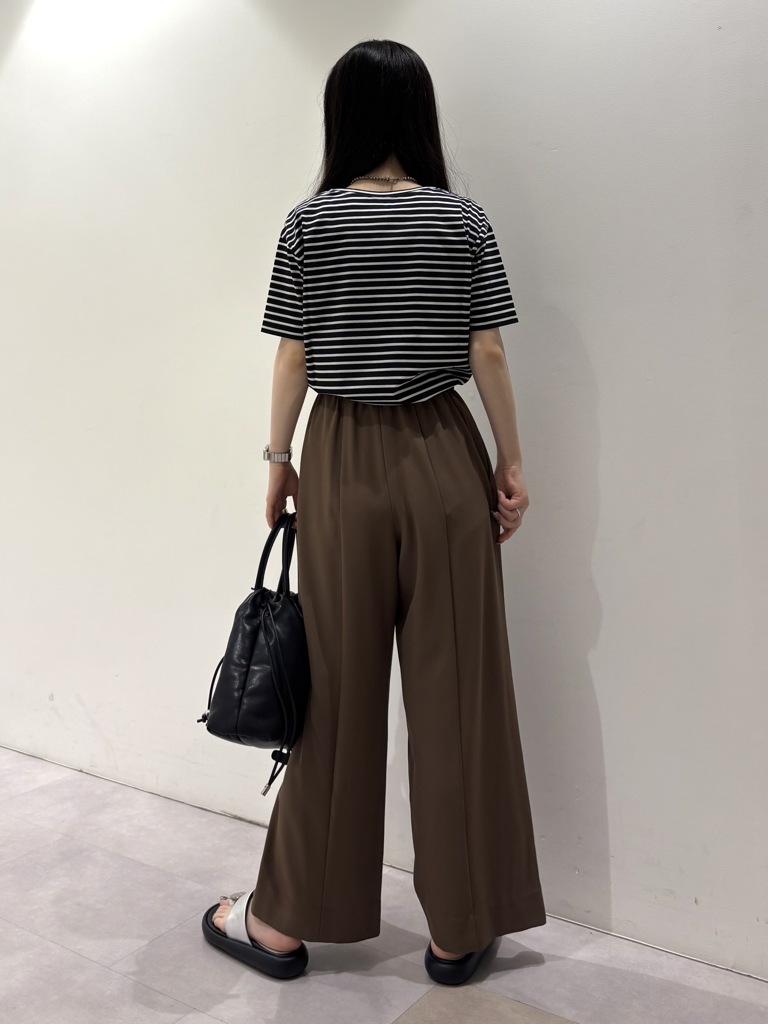 KEIKOさんの「INDIVI｜【シアー／軽羽織】ドルマン袖ニットカーディガン」を使ったコーディネート