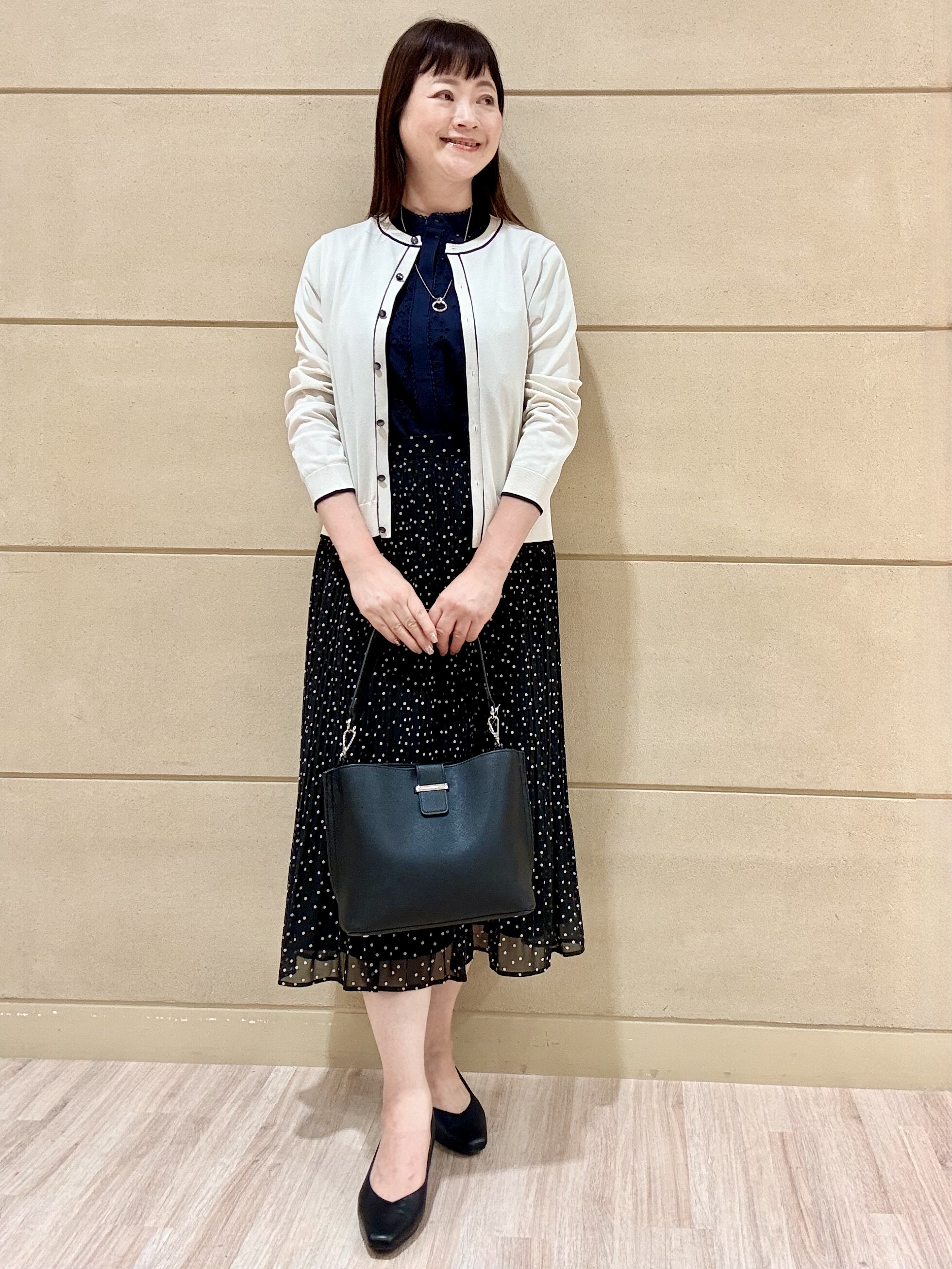 Marさんの「Reflect｜【通勤◎】カットワーク刺繍レース シャツブラウス」を使ったコーディネート