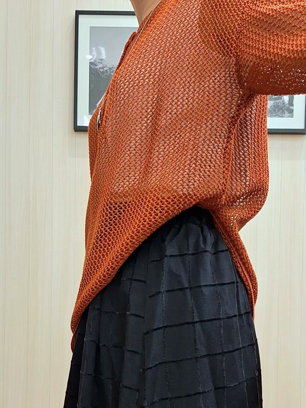 Saoさんの「SHOO･LA･RUE｜【2点セット/洗濯機可/S-LL】ヘンリーネックメッシュニット+タンクトップセット」を使ったコーディネート