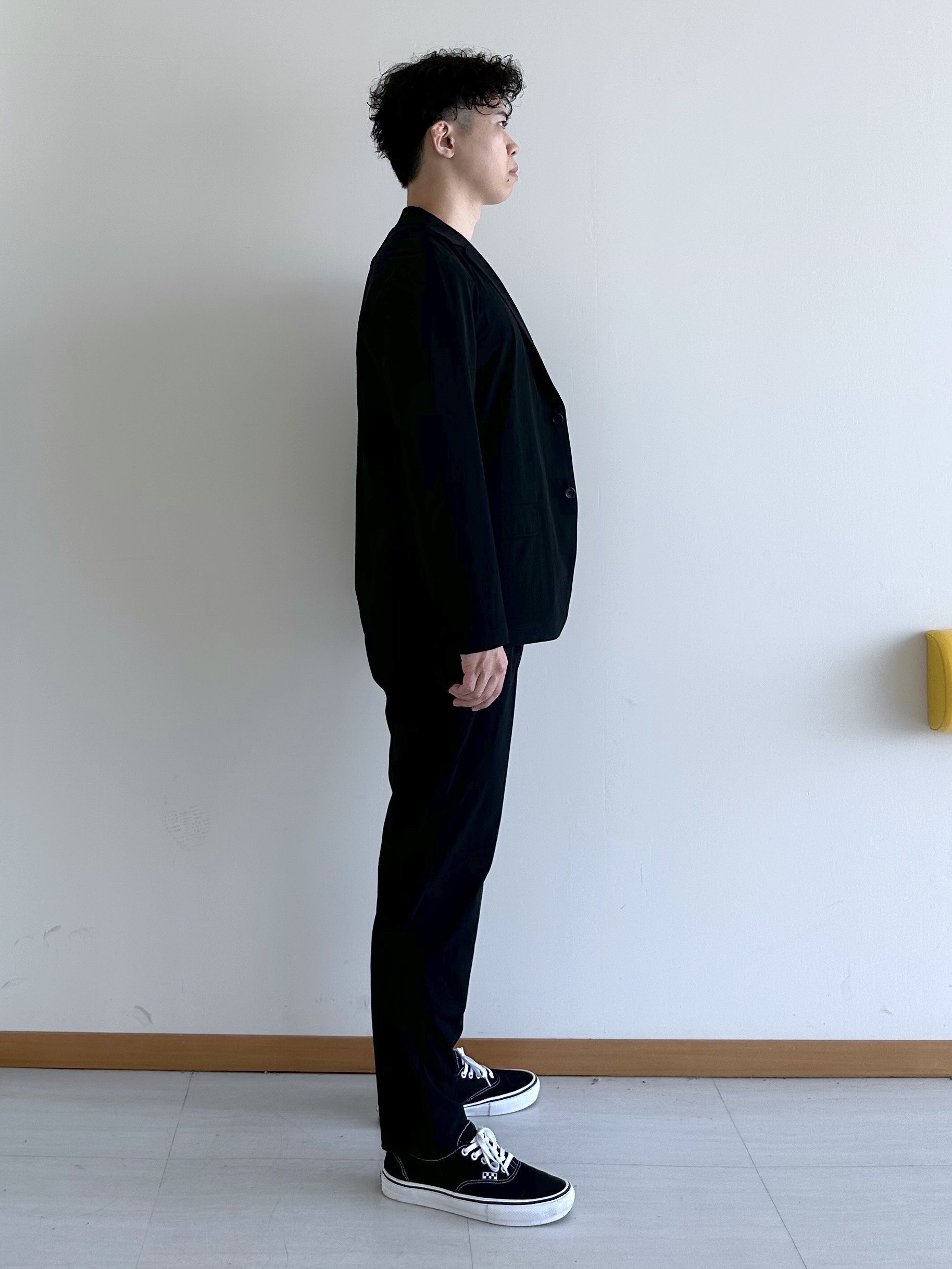 イッシーさんの「TAKEO KIKUCHI｜3Dナイロン ジャケット」を使ったコーディネート