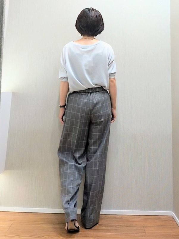 ミズタさんの「UNTITLED｜レースドッキングニットプルオーバー」を使ったコーディネート