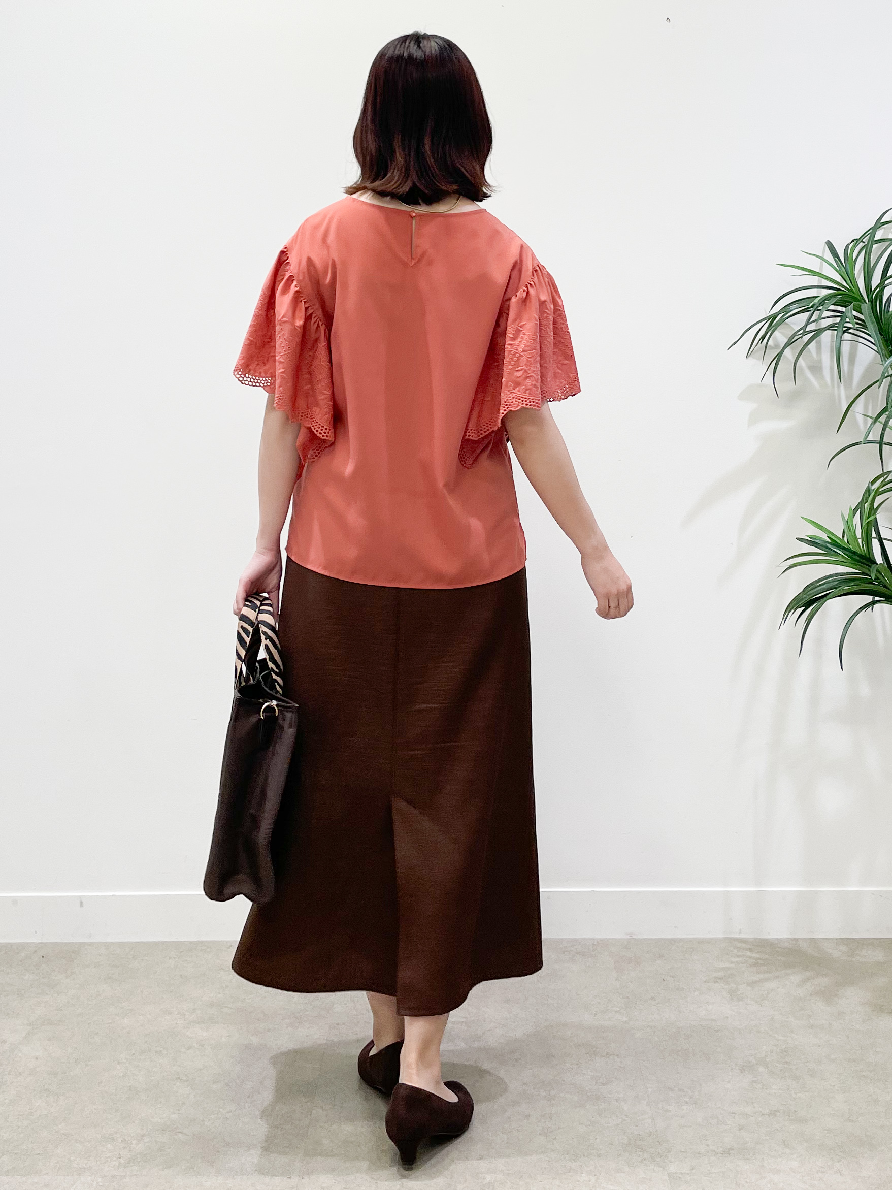 yukariさんの「Reflect｜【通勤◎】スカラップレーススリーブ ブラウス」を使ったコーディネート