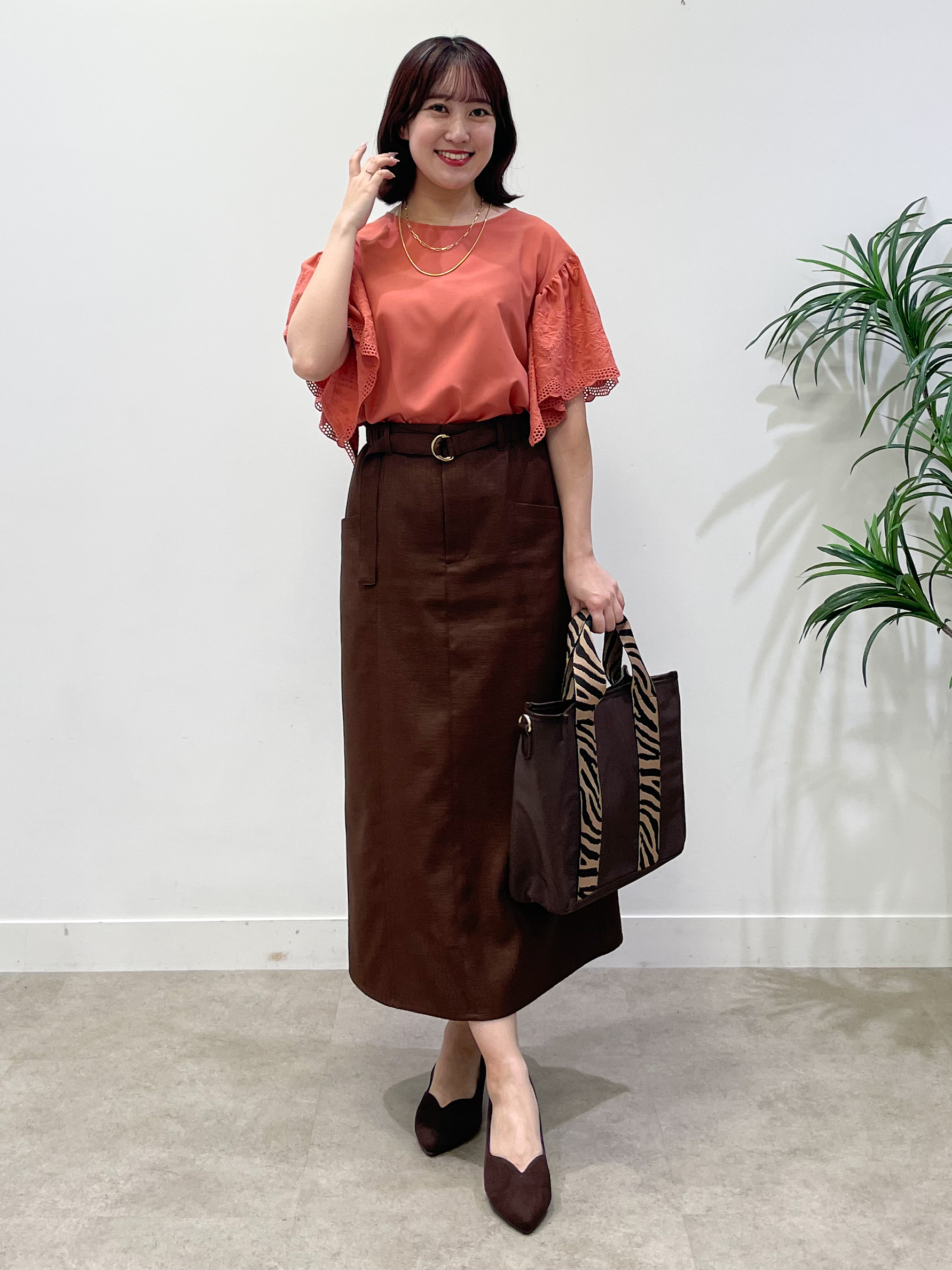 yukariさんの「Reflect｜【通勤◎】スカラップレーススリーブ ブラウス」を使ったコーディネート
