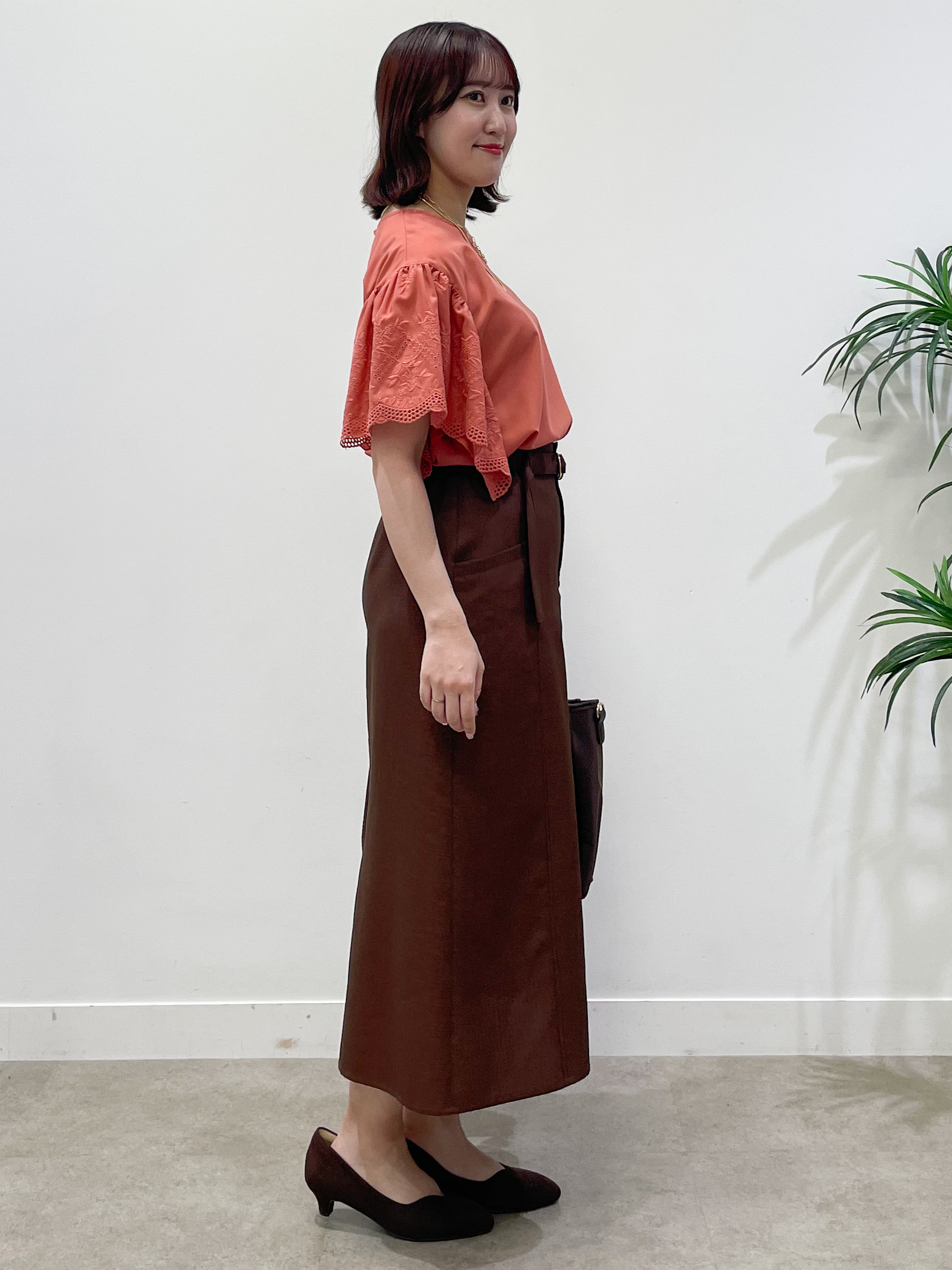 yukariさんの「Reflect｜【通勤◎】スカラップレーススリーブ ブラウス」を使ったコーディネート