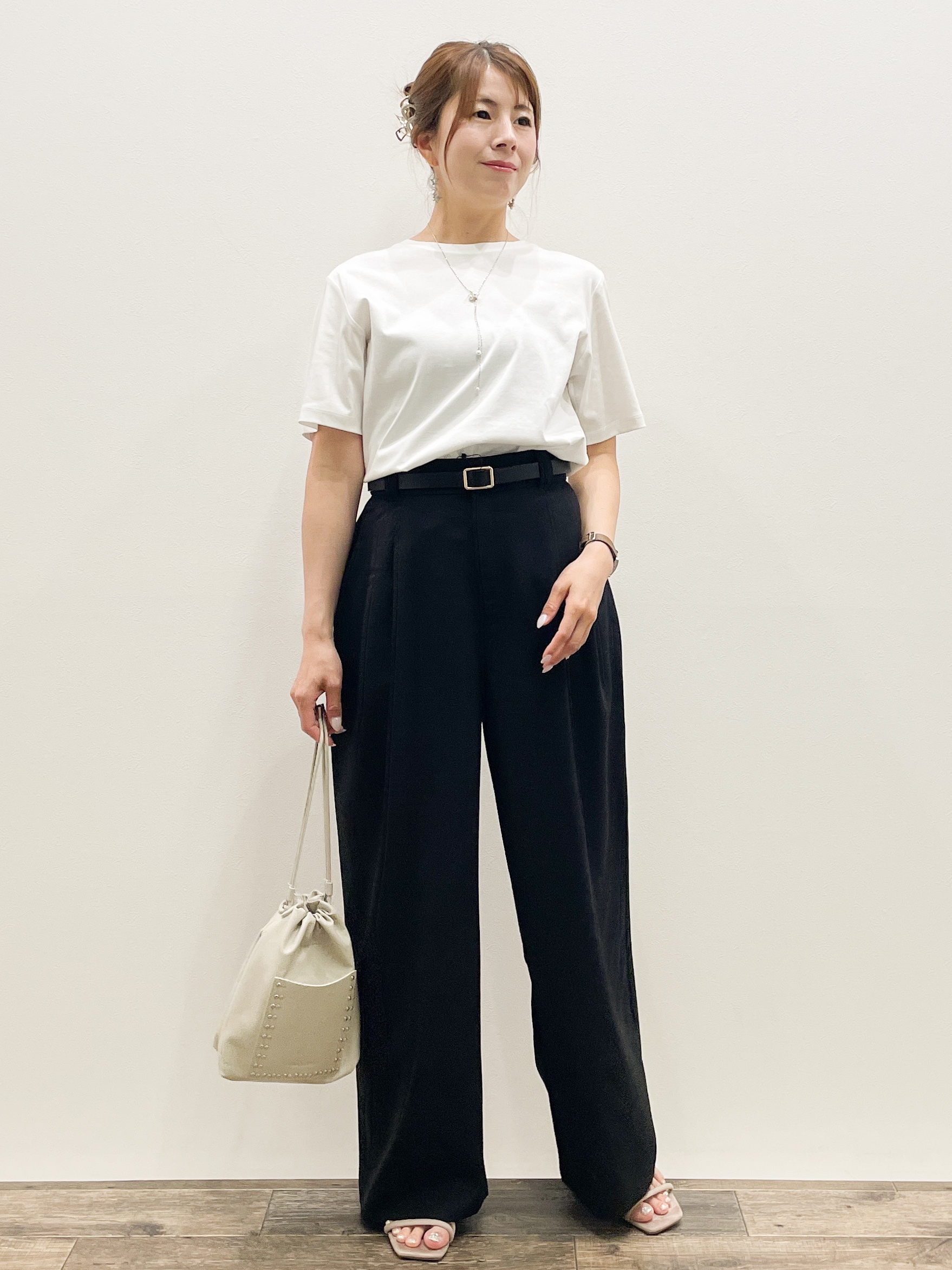 Asukaさんの「OPAQUE.CLIP｜ベーシックTシャツ／オーガニックコットン混【洗濯機OK】」を使ったコーディネート