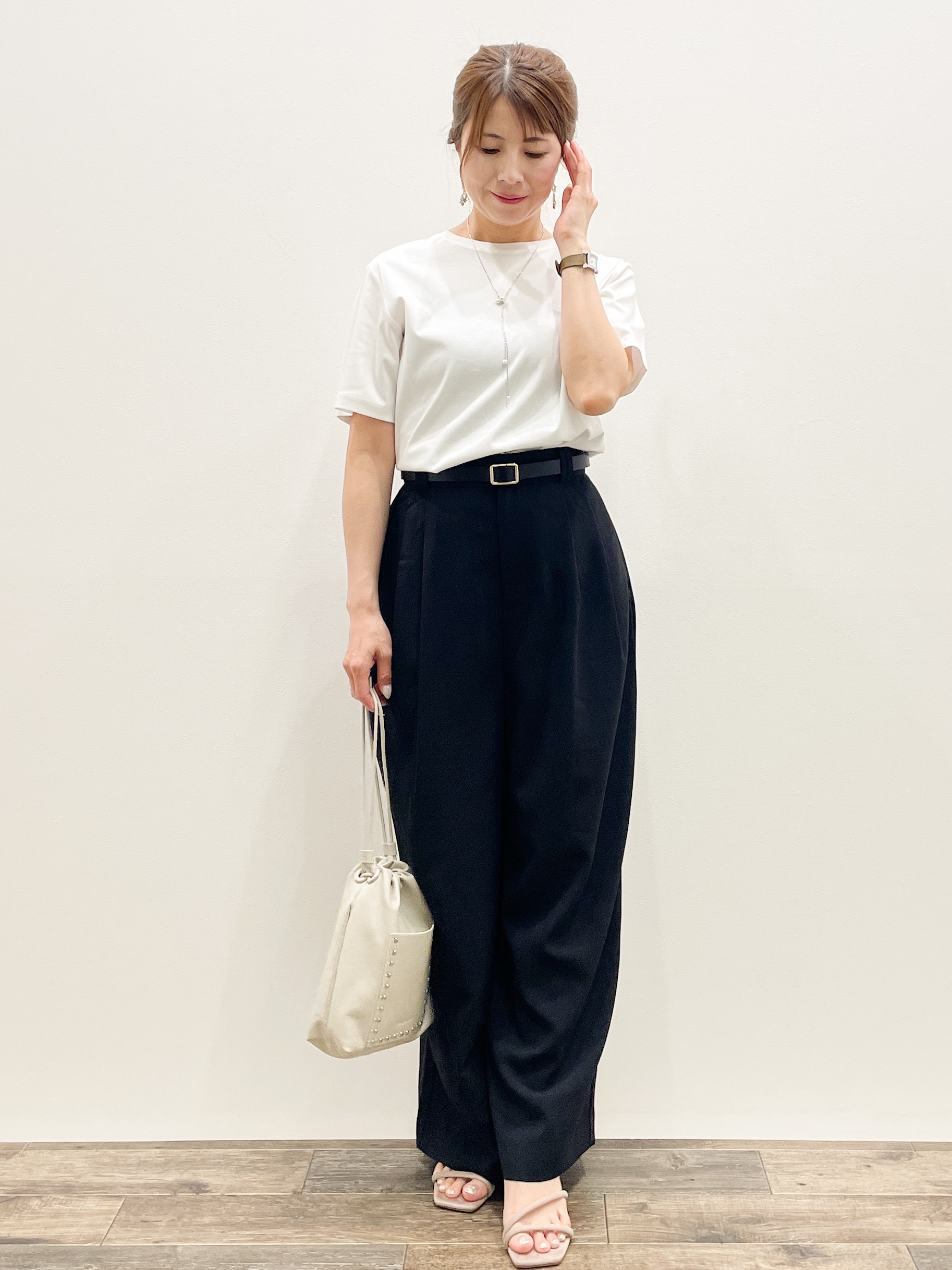Asukaさんの「OPAQUE.CLIP｜ベーシックTシャツ／オーガニックコットン混【洗濯機OK】」を使ったコーディネート