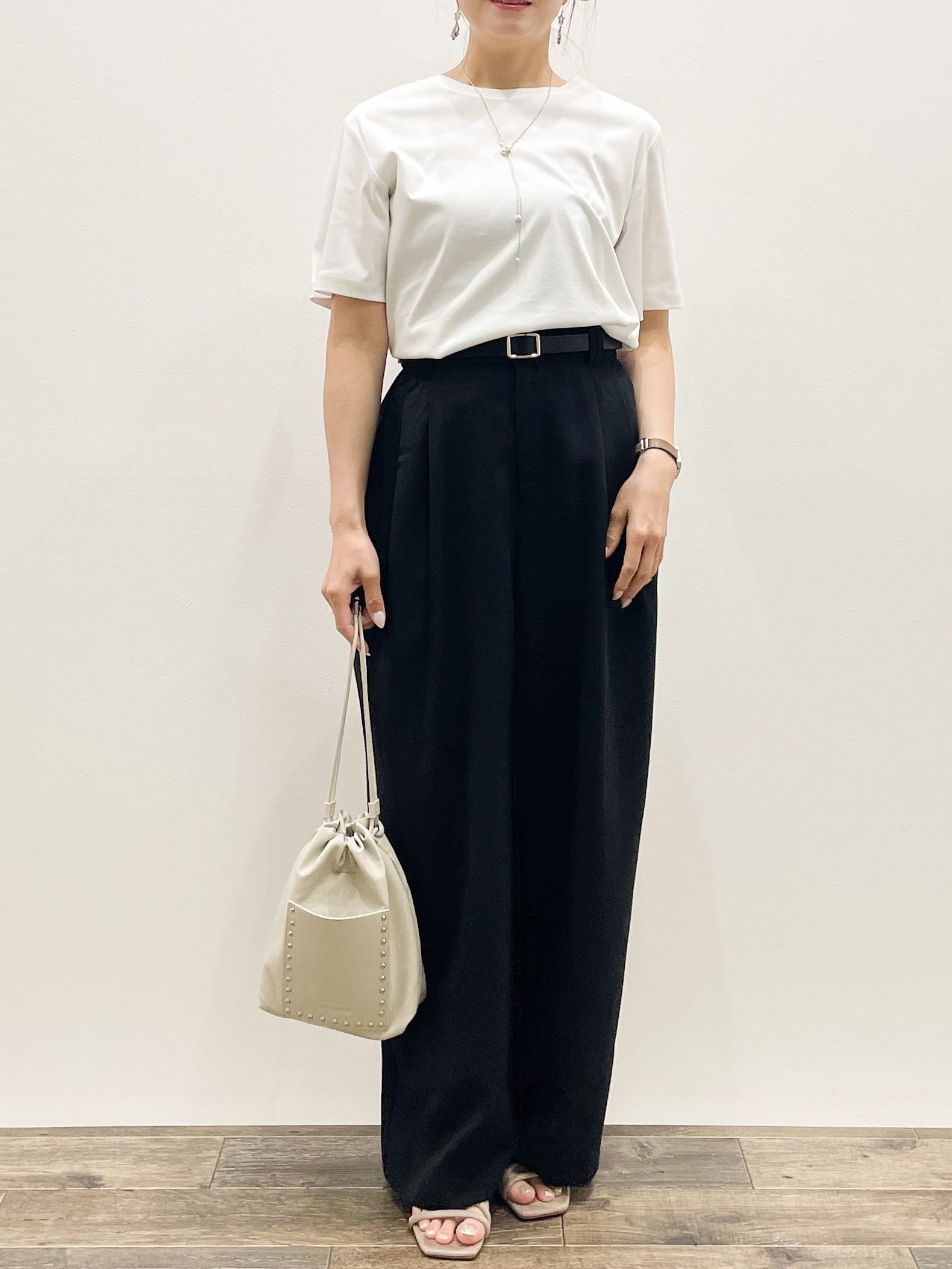 Asukaさんの「OPAQUE.CLIP｜ベーシックTシャツ／オーガニックコットン混【洗濯機OK】」を使ったコーディネート