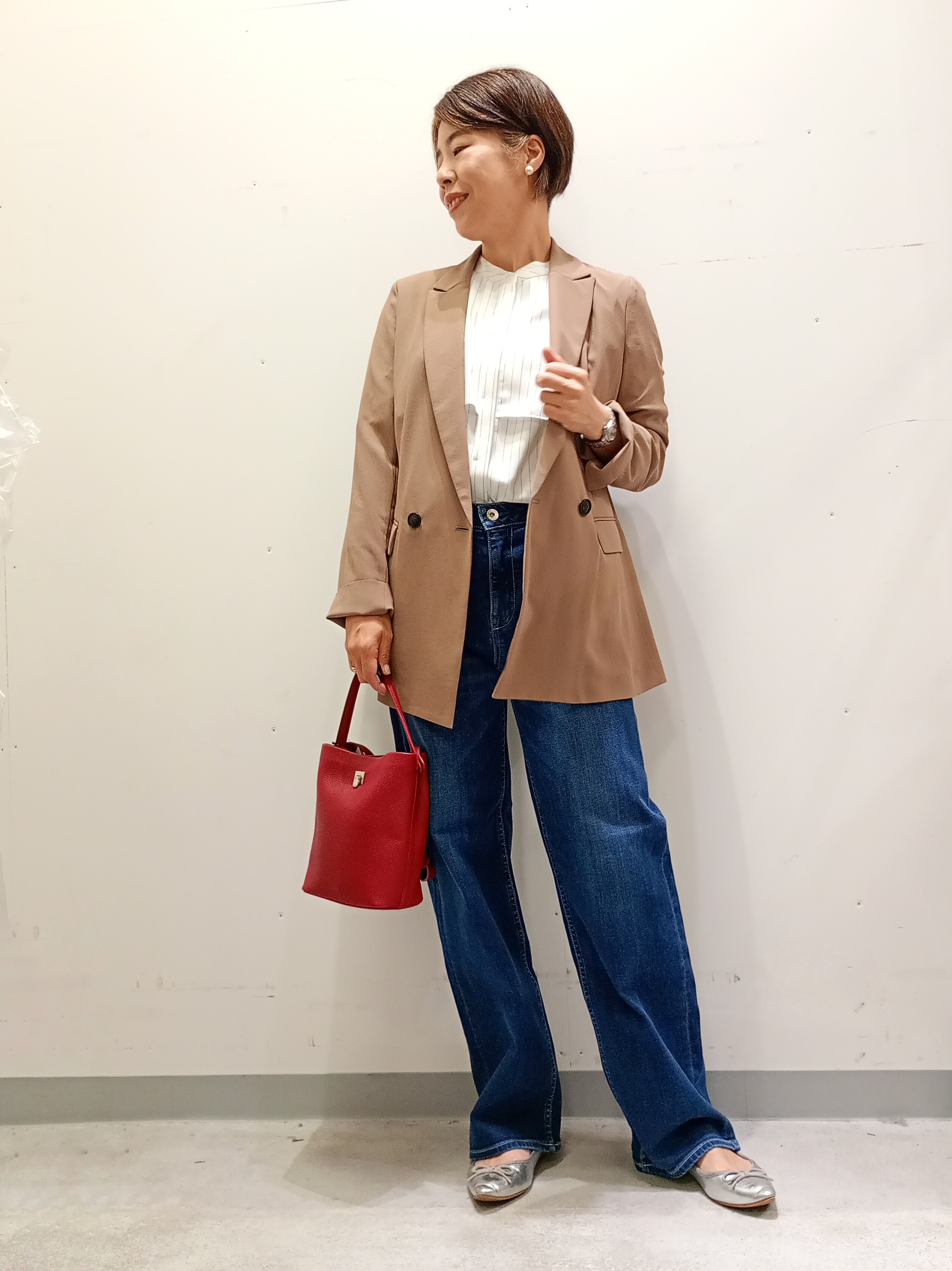 Kさんの「INDIVI｜【接触冷感/UVケア/夏羽織り/着る日傘】ケープ風ブラウス」を使ったコーディネート