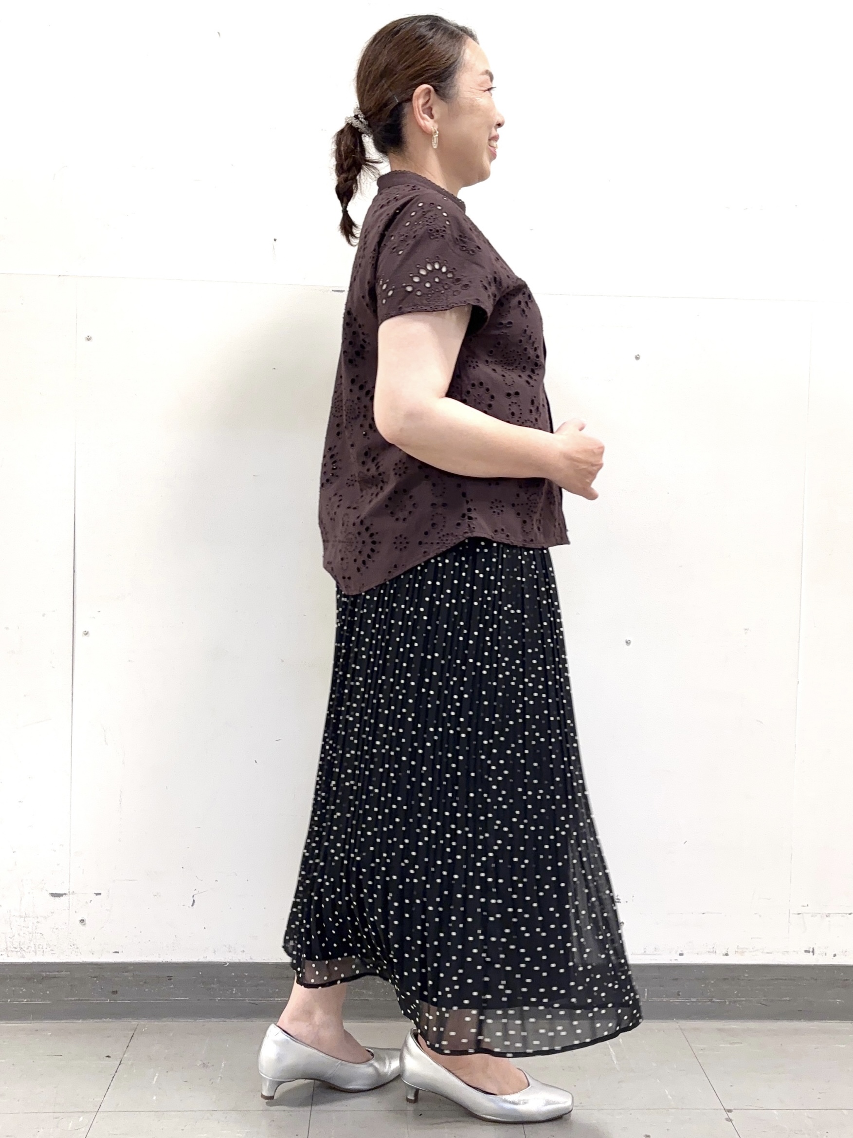 keiさんの「Reflect｜【通勤◎】カットワーク刺繍レース シャツブラウス」を使ったコーディネート