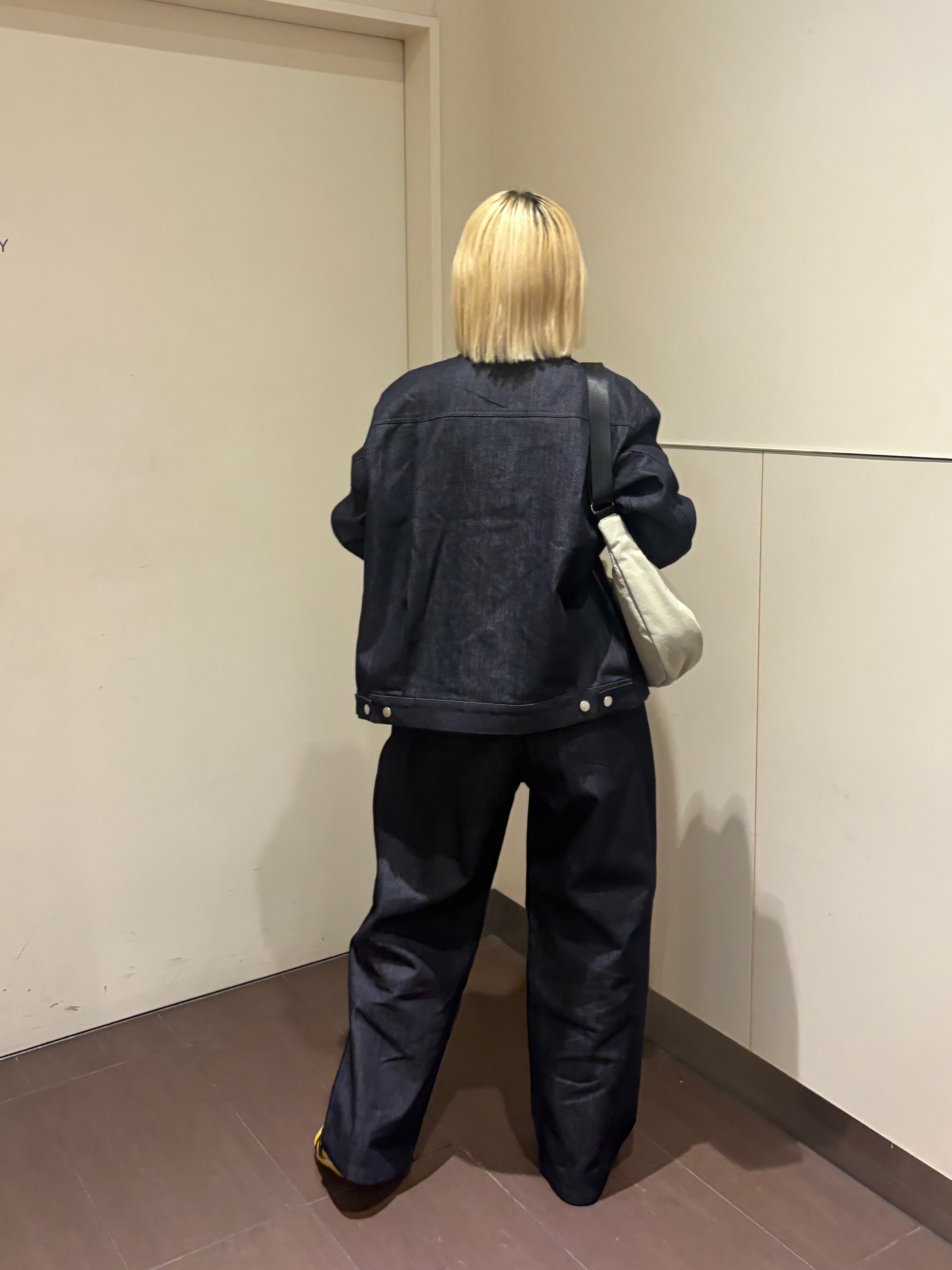 HAMAMIYUさんの「tk.TAKEO KIKUCHI｜【色褪せしにくいデニム/セットアップ対応可】Comfy Fadeless Denim Seriesデ」を使ったコーディネート