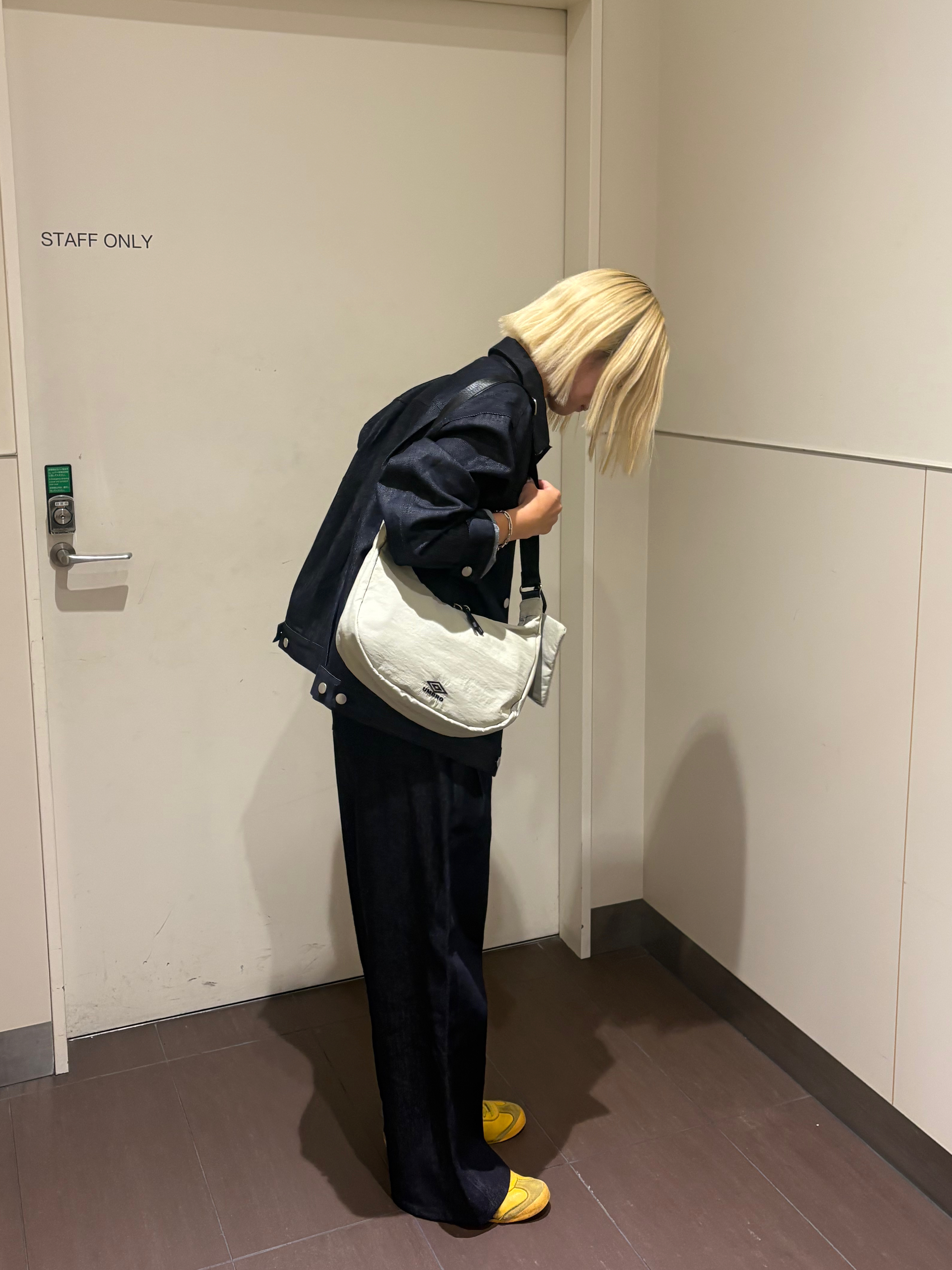 HAMAMIYUさんの「tk.TAKEO KIKUCHI｜【色褪せしにくいデニム/セットアップ対応可】Comfy Fadeless Denim Seriesデ」を使ったコーディネート