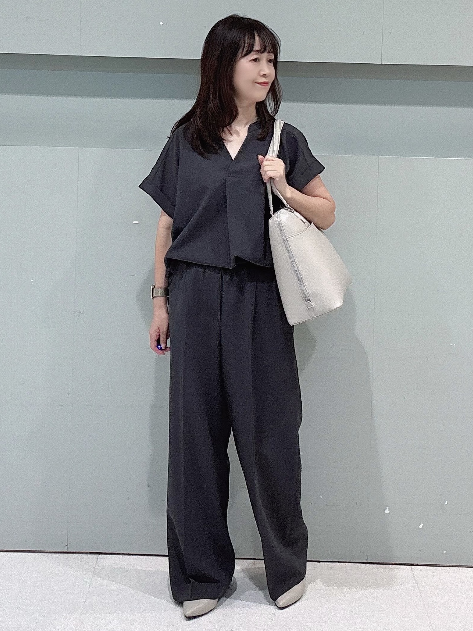 makiさんの「UNTITLED｜【セットアップ可/通気性/UVカット】エアリークールブラウス」を使ったコーディネート