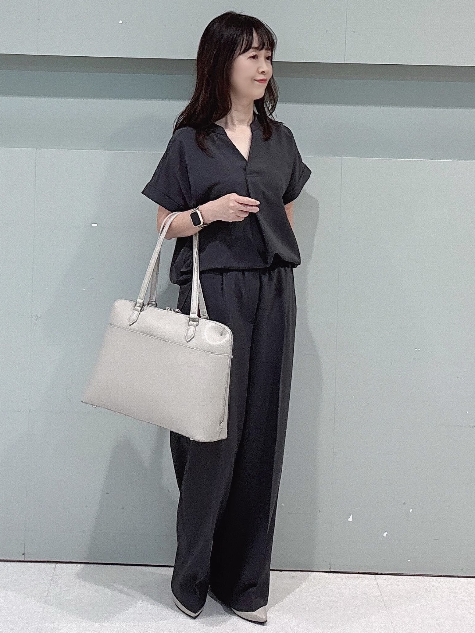 makiさんの「UNTITLED｜【セットアップ可/通気性/UVカット】エアリークールブラウス」を使ったコーディネート