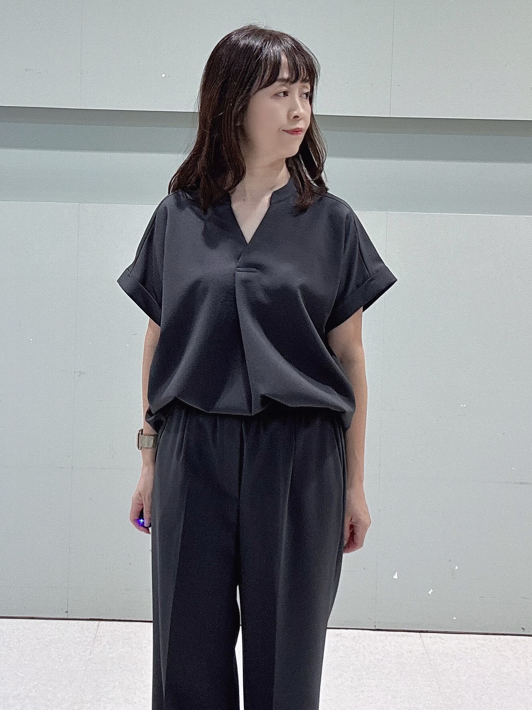 makiさんの「UNTITLED｜【セットアップ可/通気性/UVカット】エアリークールブラウス」を使ったコーディネート