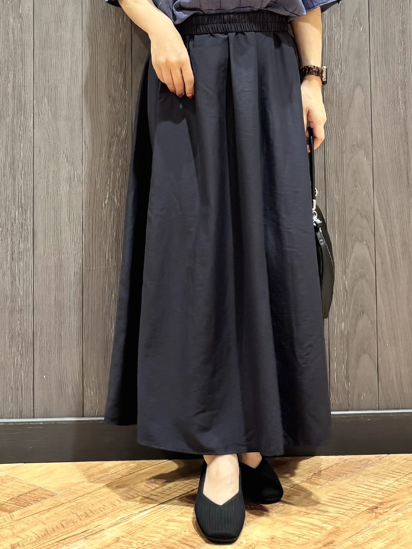 meiさんの「SHOO･LA･RUE｜【セットアップ可/S-LL】モールチェックで上品に タックスリーブ ブラウス」を使ったコーディネート