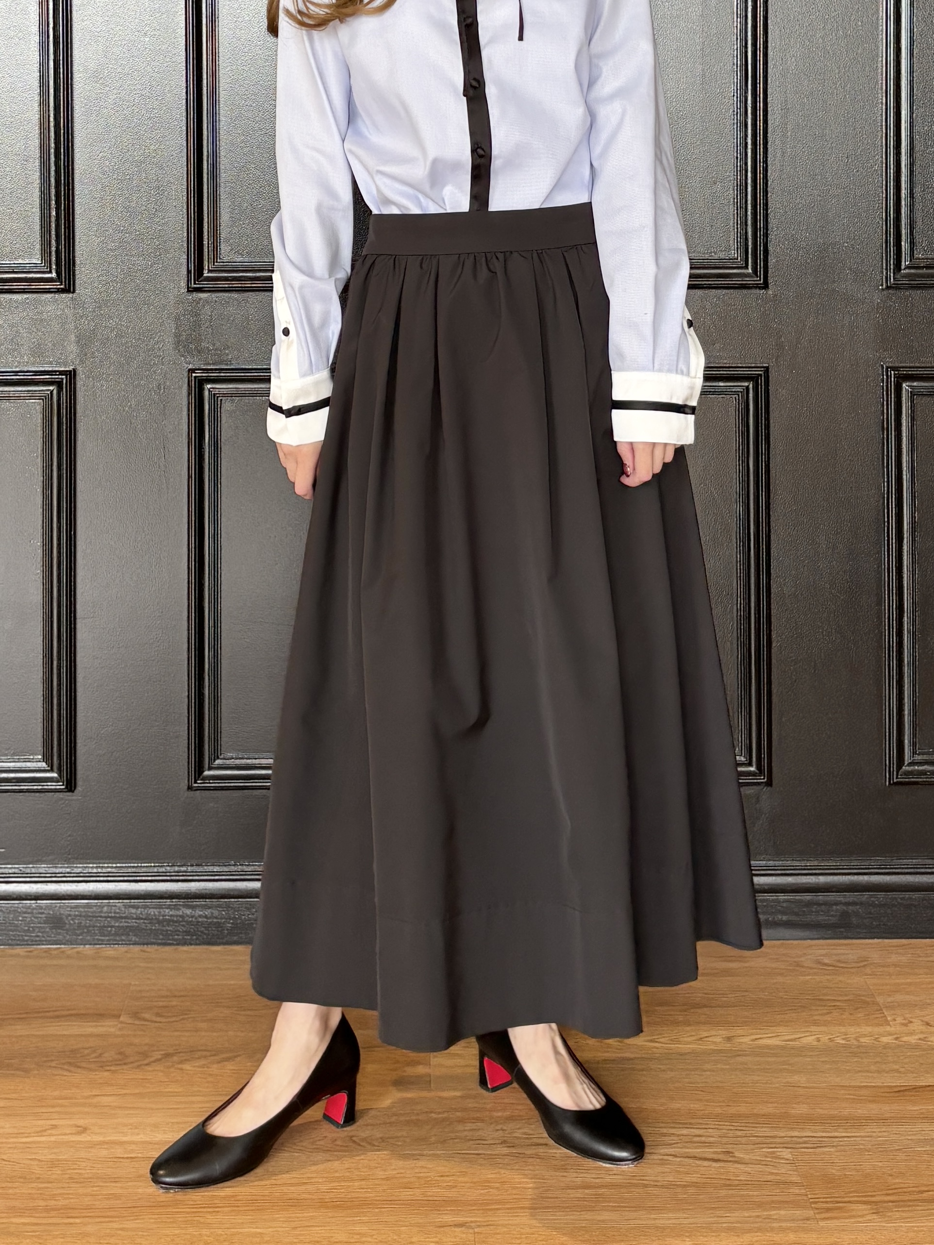 清水夏姫さんの「DRESSTERIOR｜【総ゴム仕様】タックボリュームスカート」を使ったコーディネート