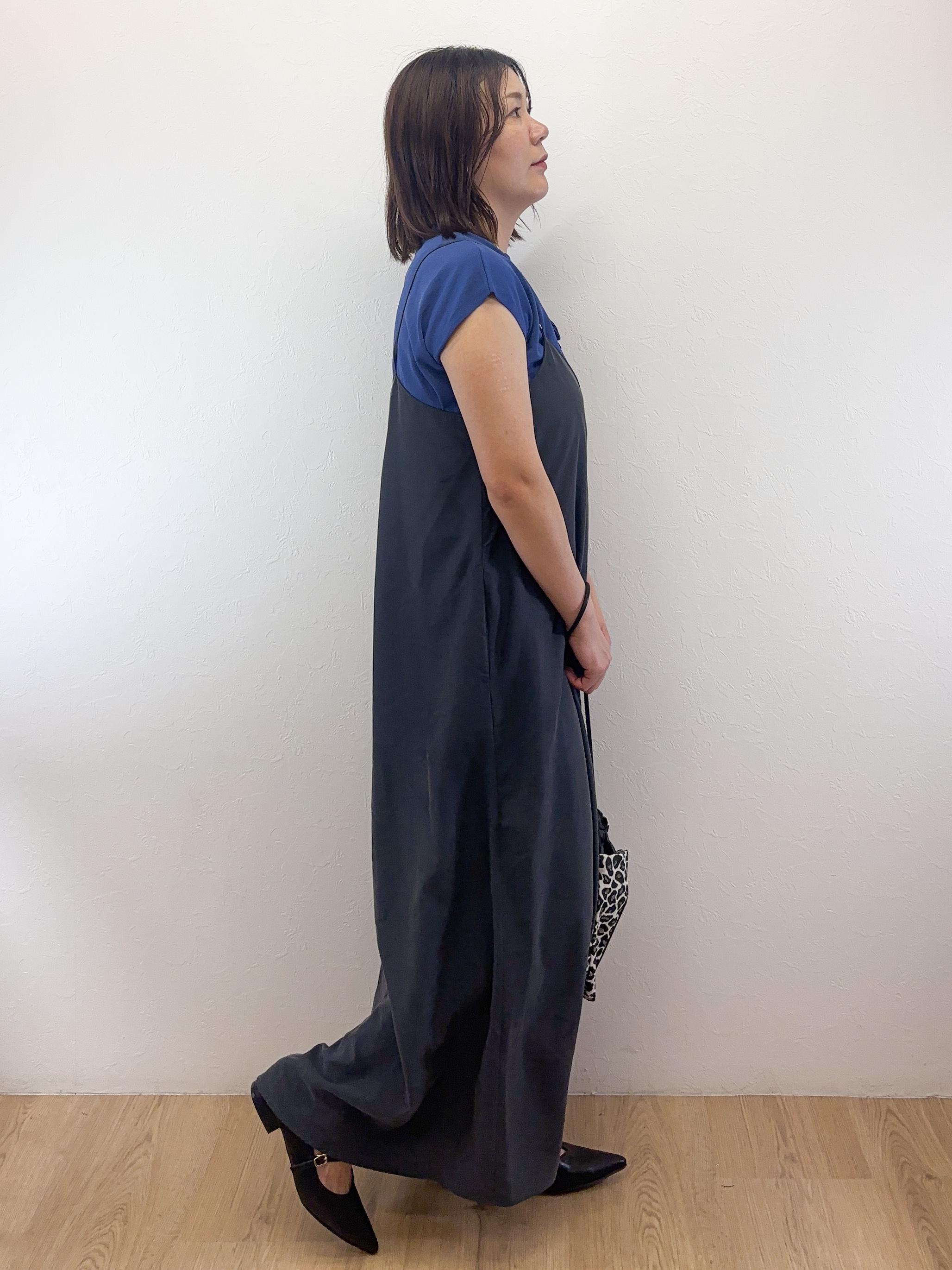 Takeさんの「OPAQUE.CLIP｜【接触冷感／UV】フリルフレンチスリーブニット《洗濯機OK》」を使ったコーディネート