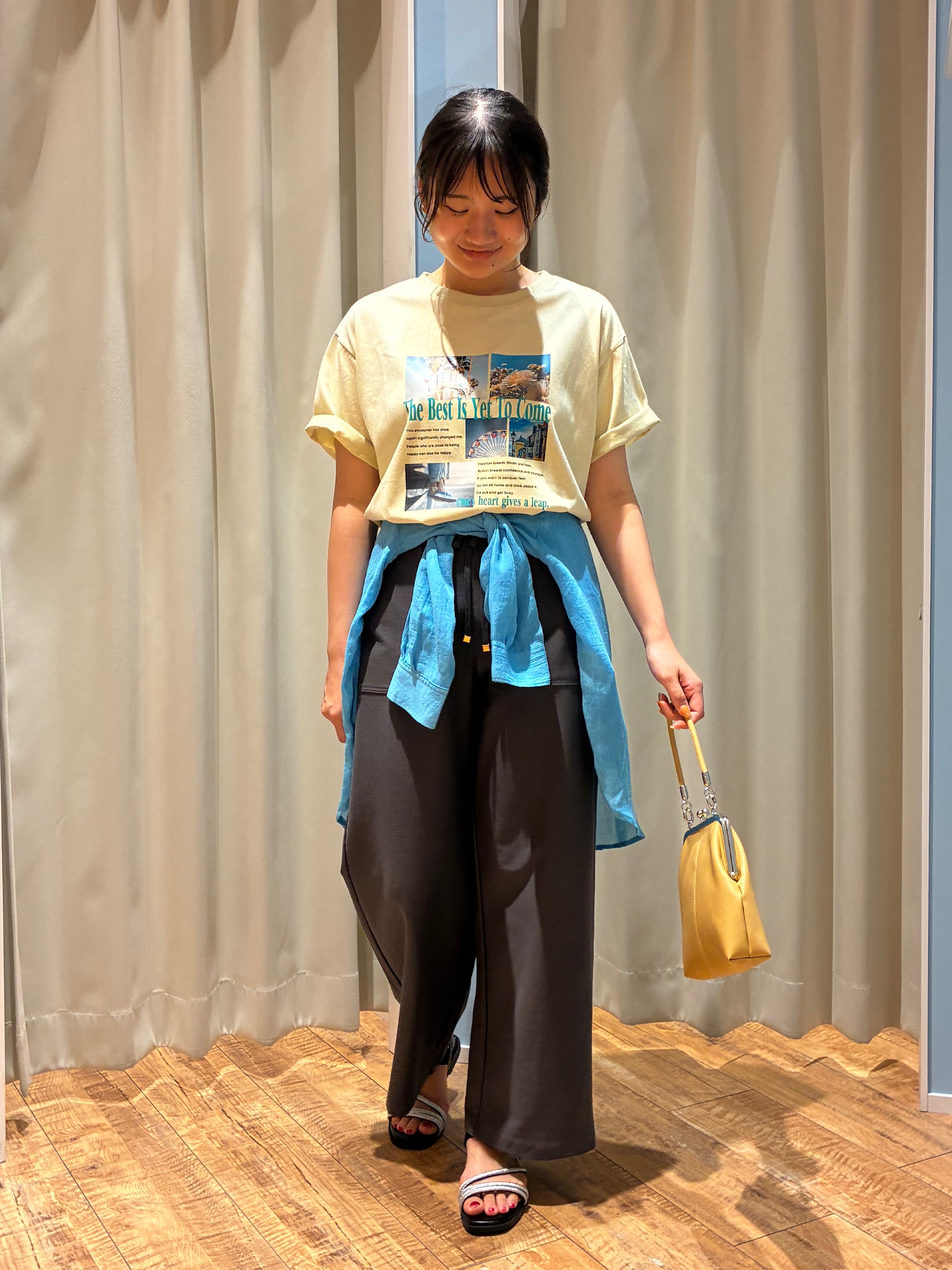 もんちゃんさんの「SHOO･LA･RUE｜【ひんやり/S-LL】選べる4柄　デイリー使いにぴったりな 大人の頼れるTシャツ」を使ったコーディネート