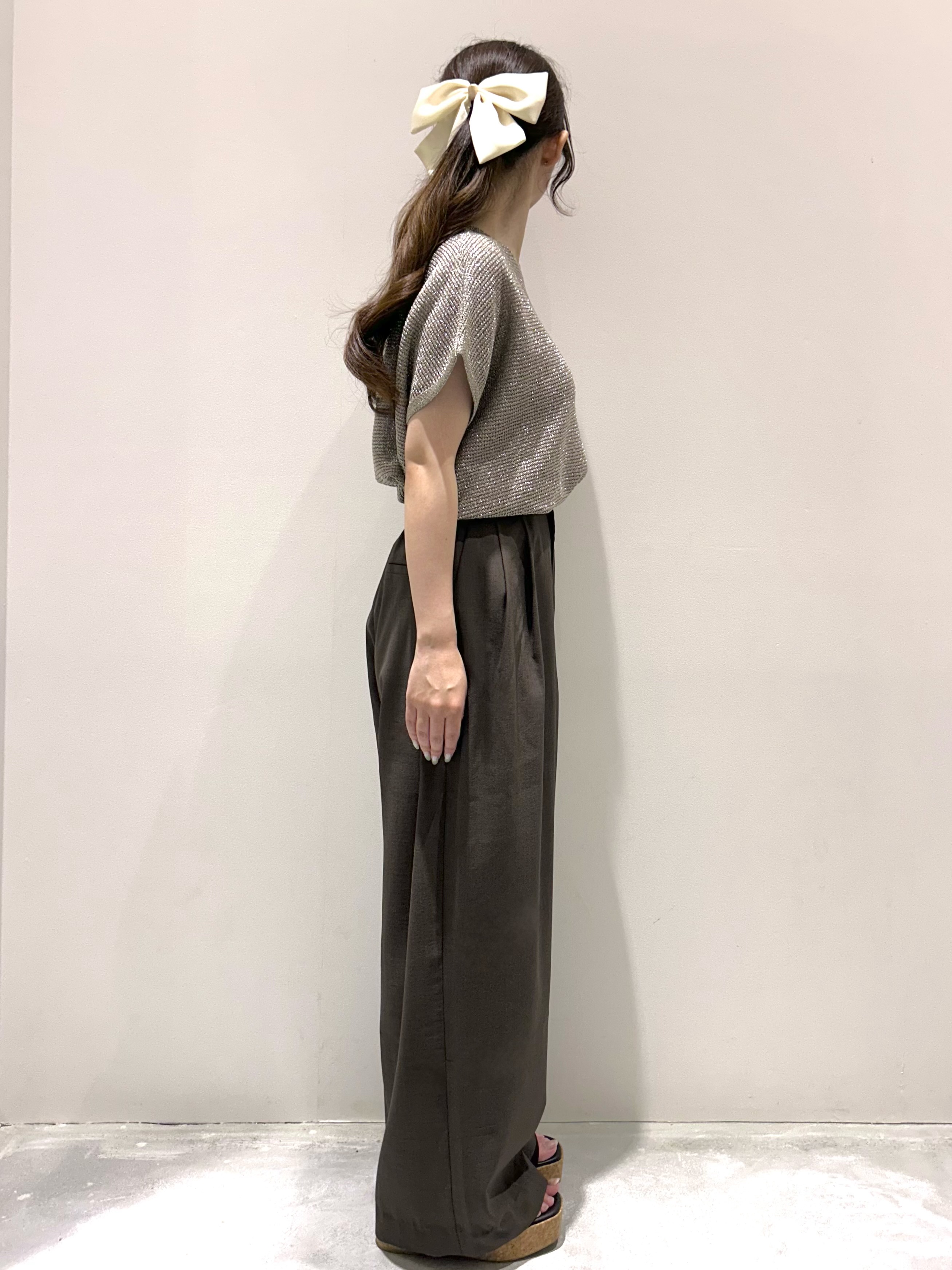 えぬさんの「OPAQUE.CLIP｜ラメメッシュニット【洗濯機OK／抗ピル】」を使ったコーディネート