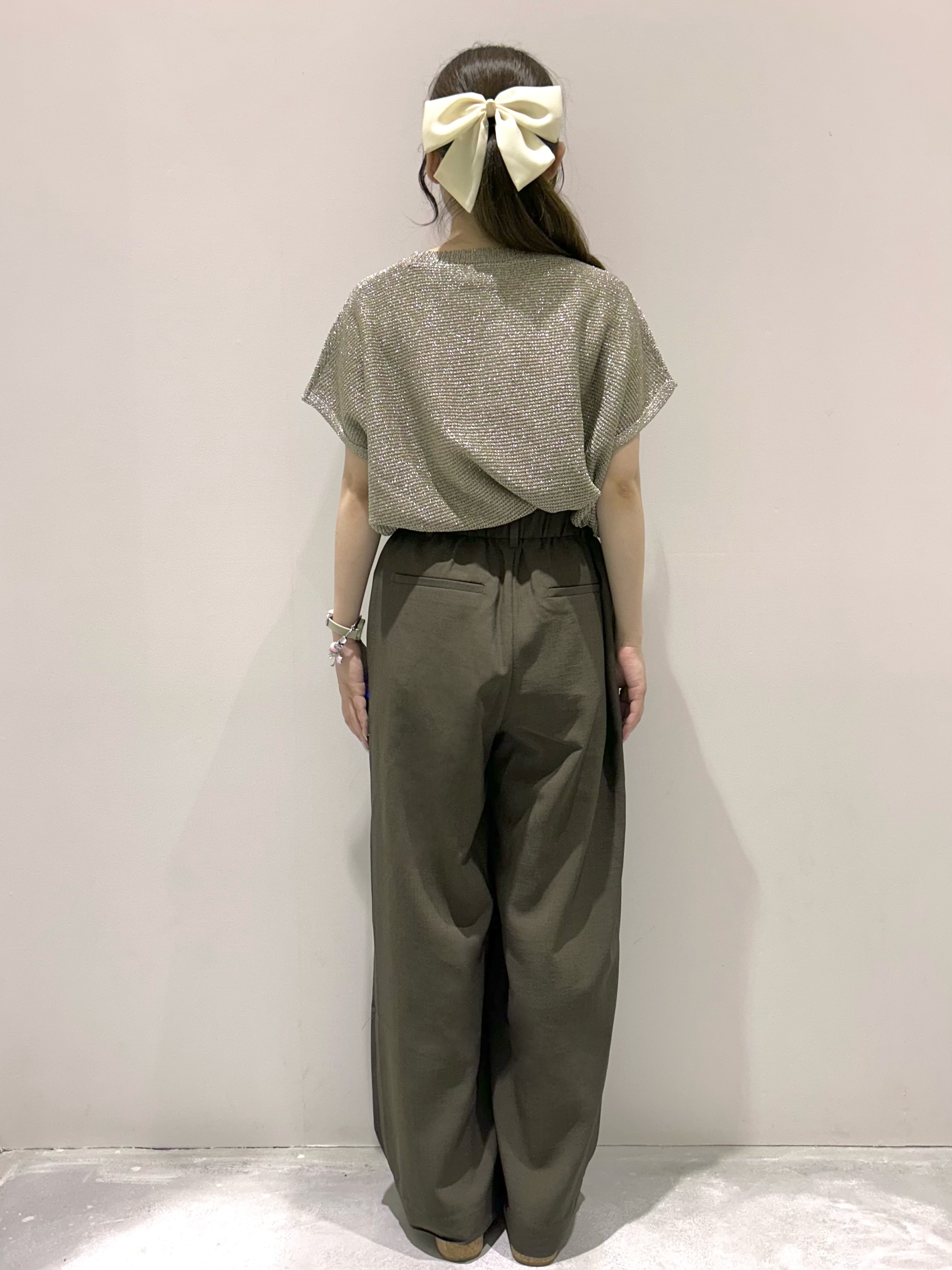 えぬさんの「OPAQUE.CLIP｜ラメメッシュニット【洗濯機OK／抗ピル】」を使ったコーディネート