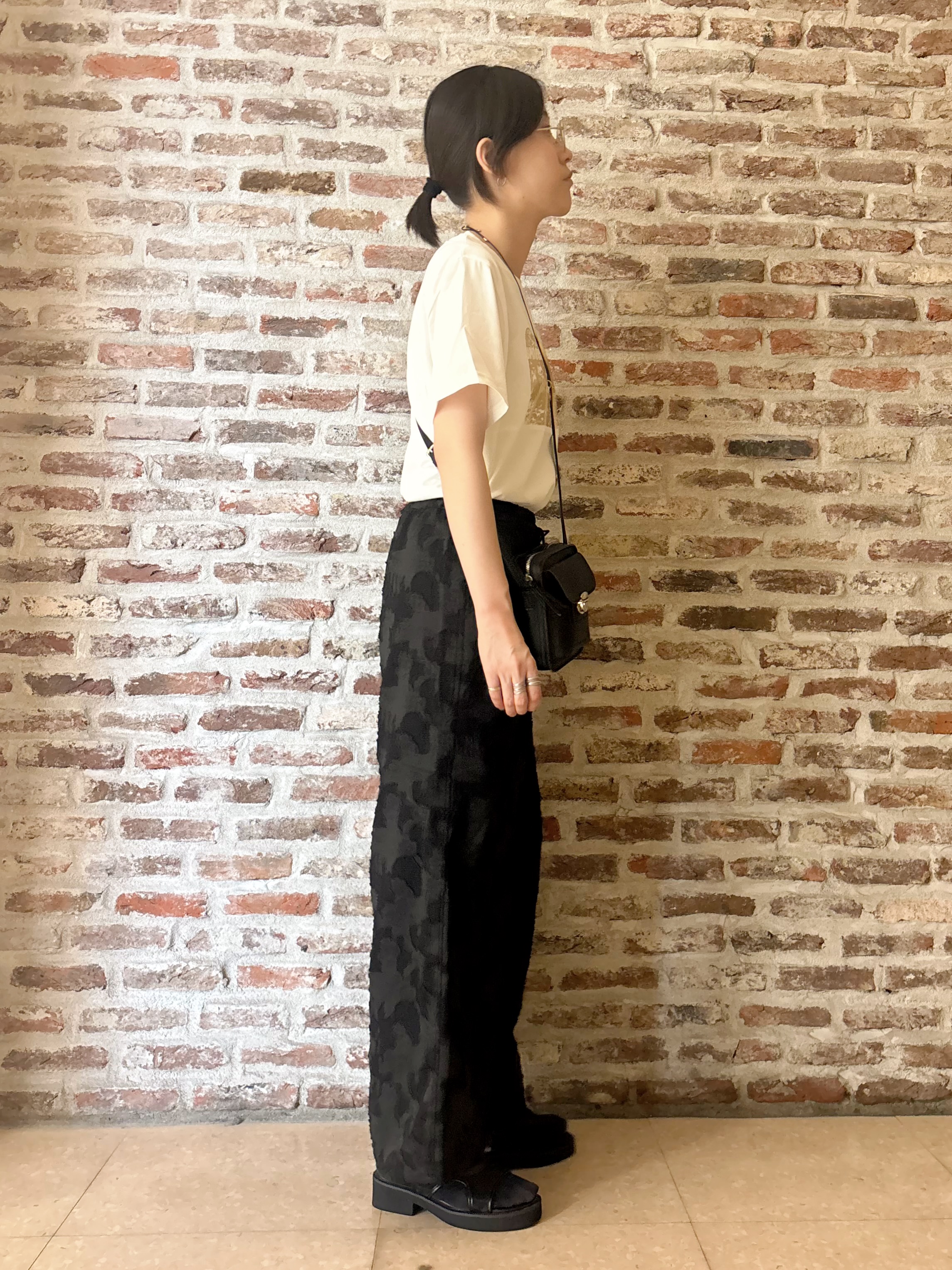 しばさんの「THE SHOP TK｜【ひんやり/吸水速乾】プリントアソートTシャツ」を使ったコーディネート