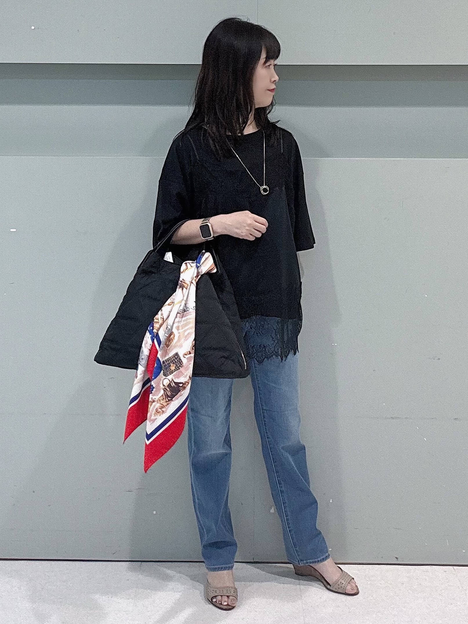 makiさんの「UNTITLED｜【新色追加/人気デニム】MAKE&times;DENIMスリムストレート」を使ったコーディネート
