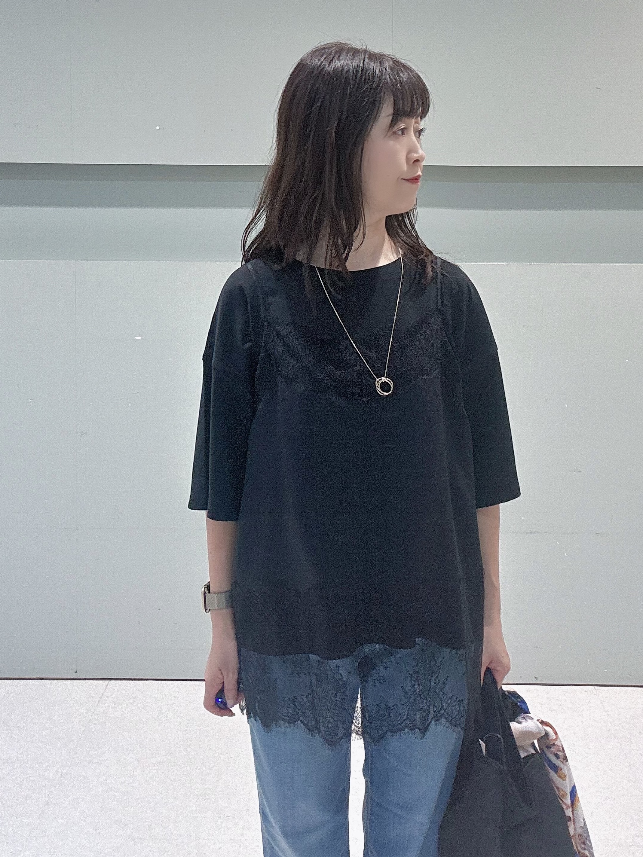makiさんの「UNTITLED｜【新色追加/人気デニム】MAKE&times;DENIMスリムストレート」を使ったコーディネート