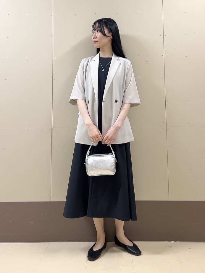 sechiさんの「UNTITLED｜【セットアップ可/UVカット/通気性】エアリークール半袖ジャケット」を使ったコーディネート