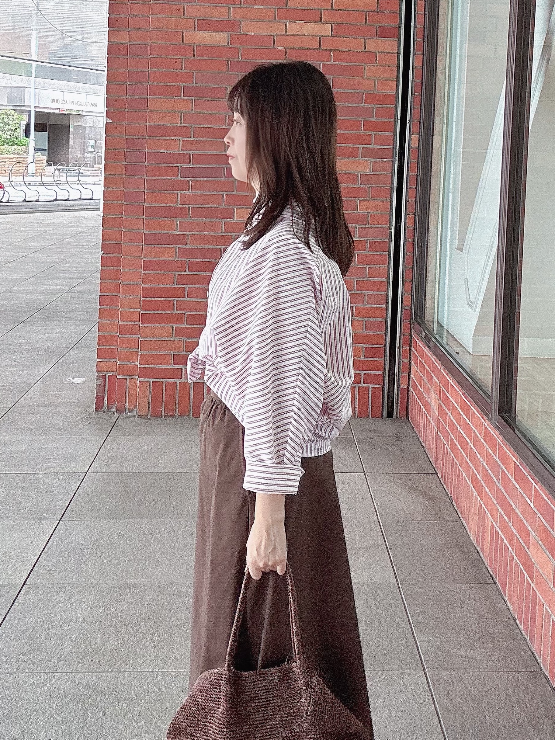 makiさんの「UNTITLED｜【接触冷感/吸水速乾/UVカット】ドルマンスリーブシャツ」を使ったコーディネート