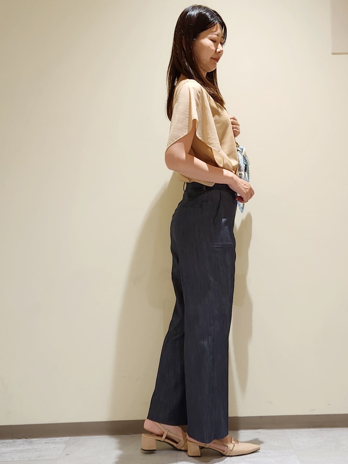 yukaさんの「COUP DE CHANCE｜【手洗い可／日本製】フレンチシアーカットソー」を使ったコーディネート