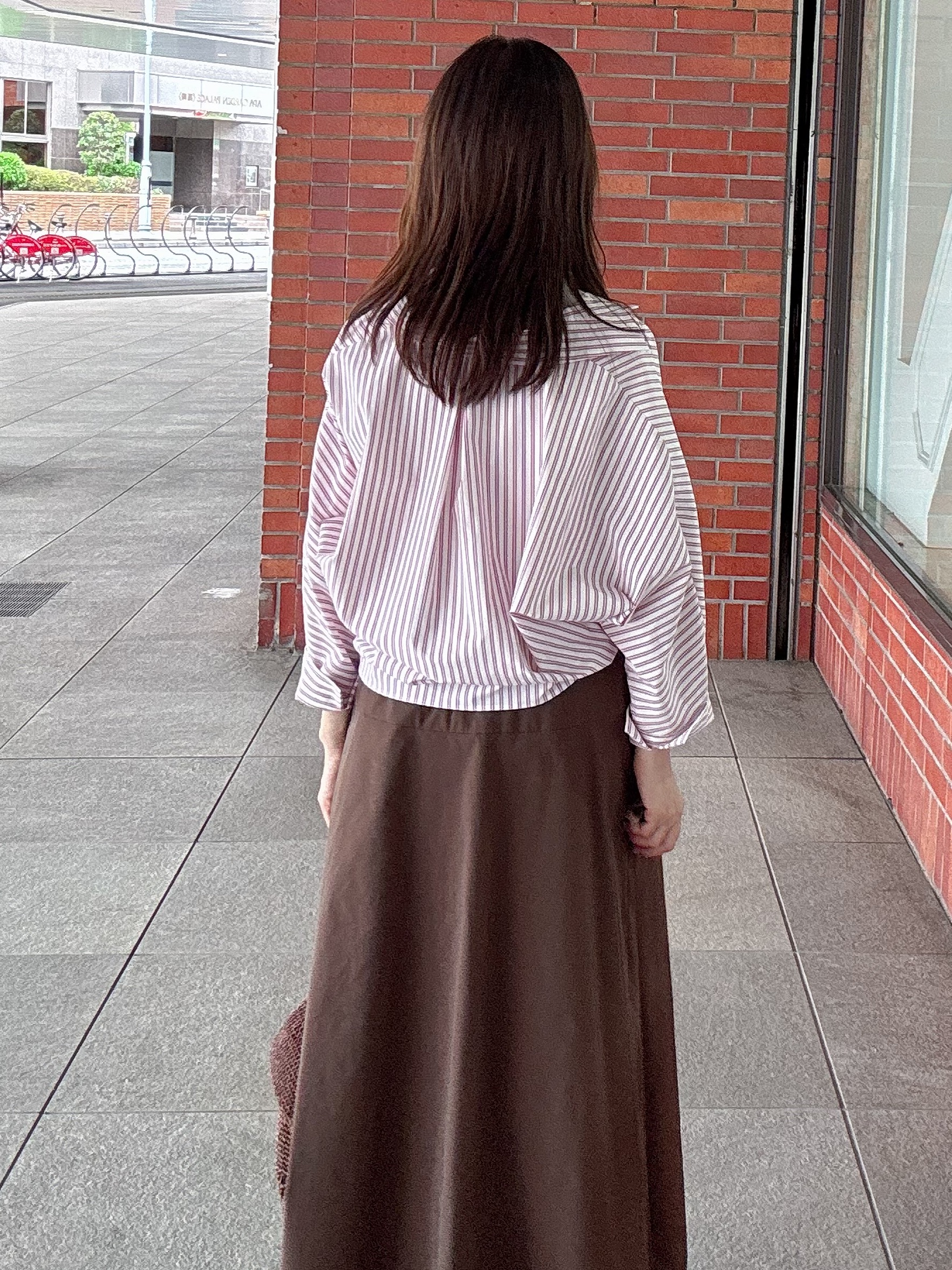 makiさんの「UNTITLED｜【接触冷感/吸水速乾/UVカット】ドルマンスリーブシャツ」を使ったコーディネート