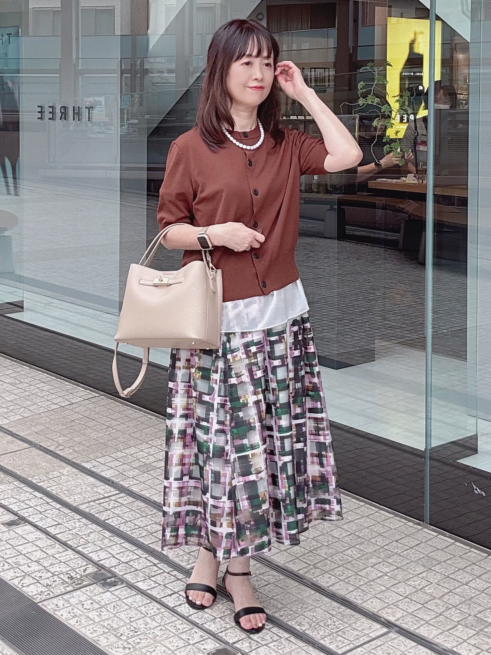 makiさんの「UNTITLED｜【重ね着でおしゃれ見え】裾シアードッキングプルオーバー」を使ったコーディネート
