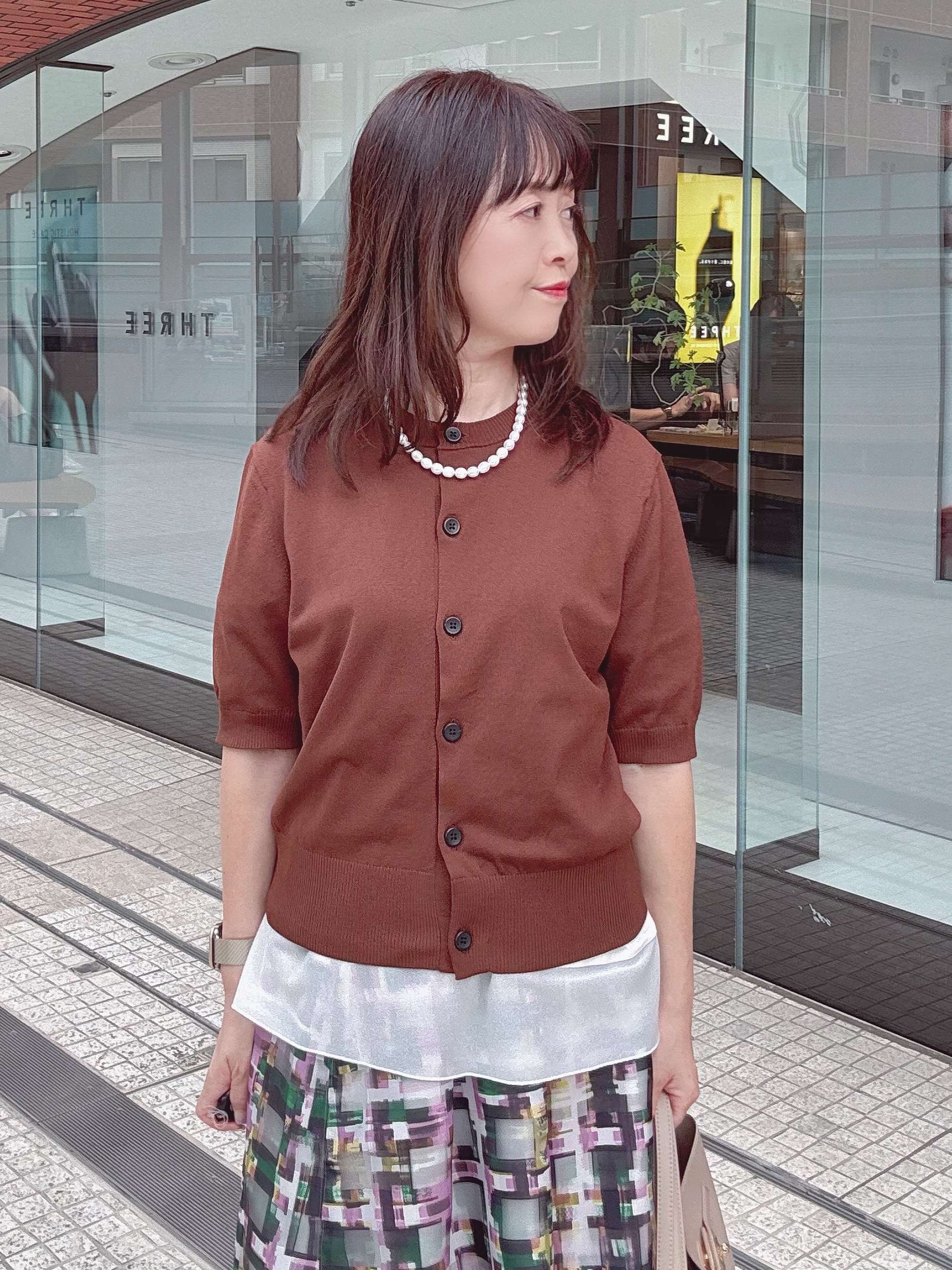 makiさんの「UNTITLED｜【重ね着でおしゃれ見え】裾シアードッキングプルオーバー」を使ったコーディネート