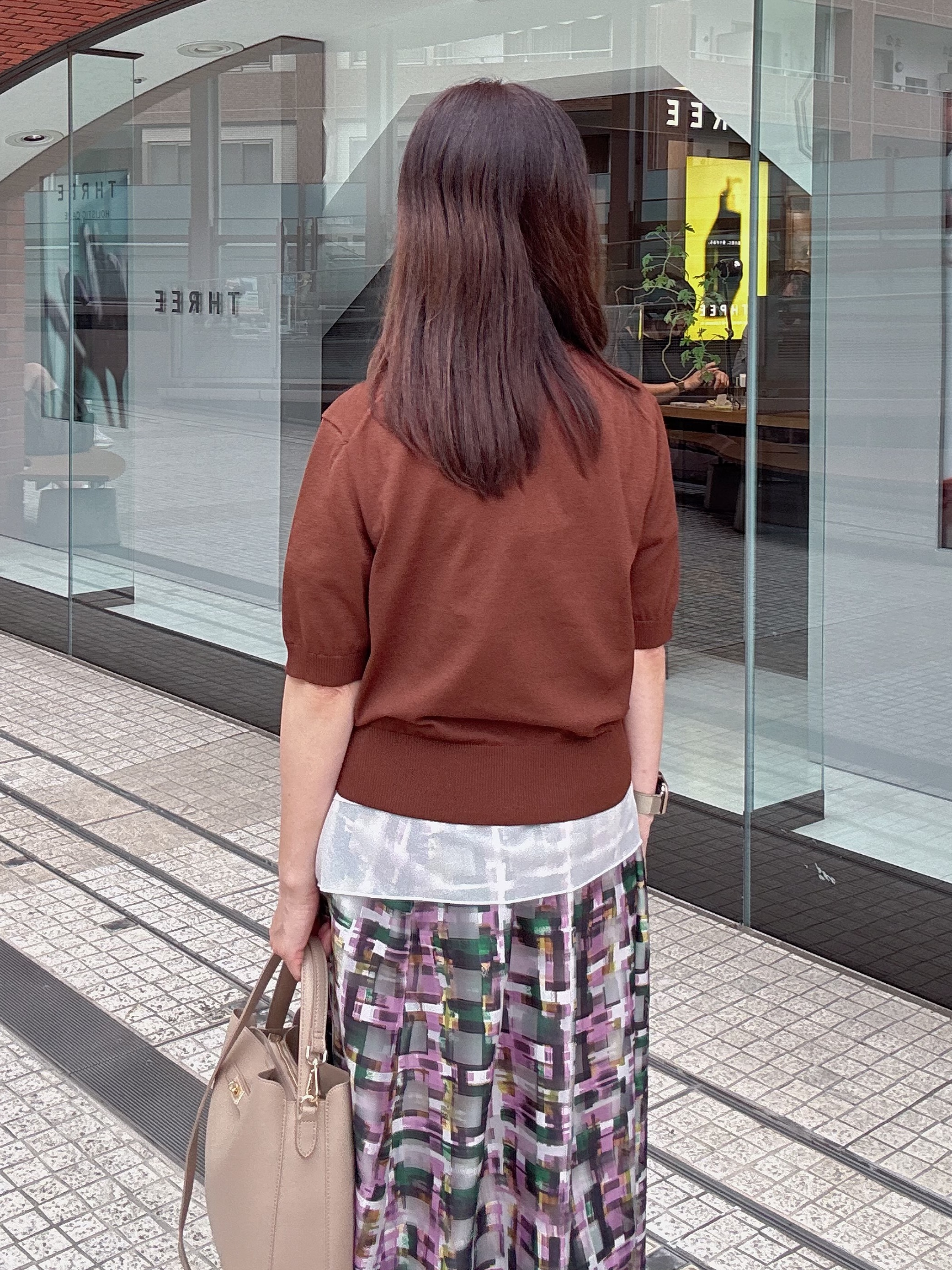 makiさんの「UNTITLED｜【重ね着でおしゃれ見え】裾シアードッキングプルオーバー」を使ったコーディネート