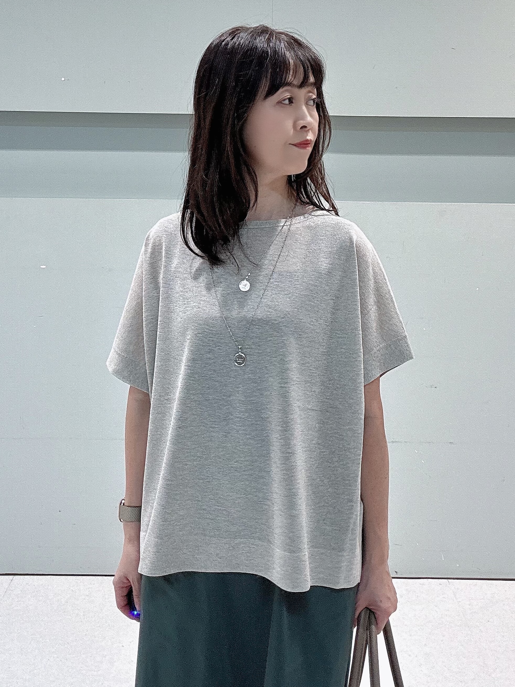 makiさんの「UNTITLED｜【アンサンブル可/品のある透け感】Tシャツ風ニットトップス」を使ったコーディネート