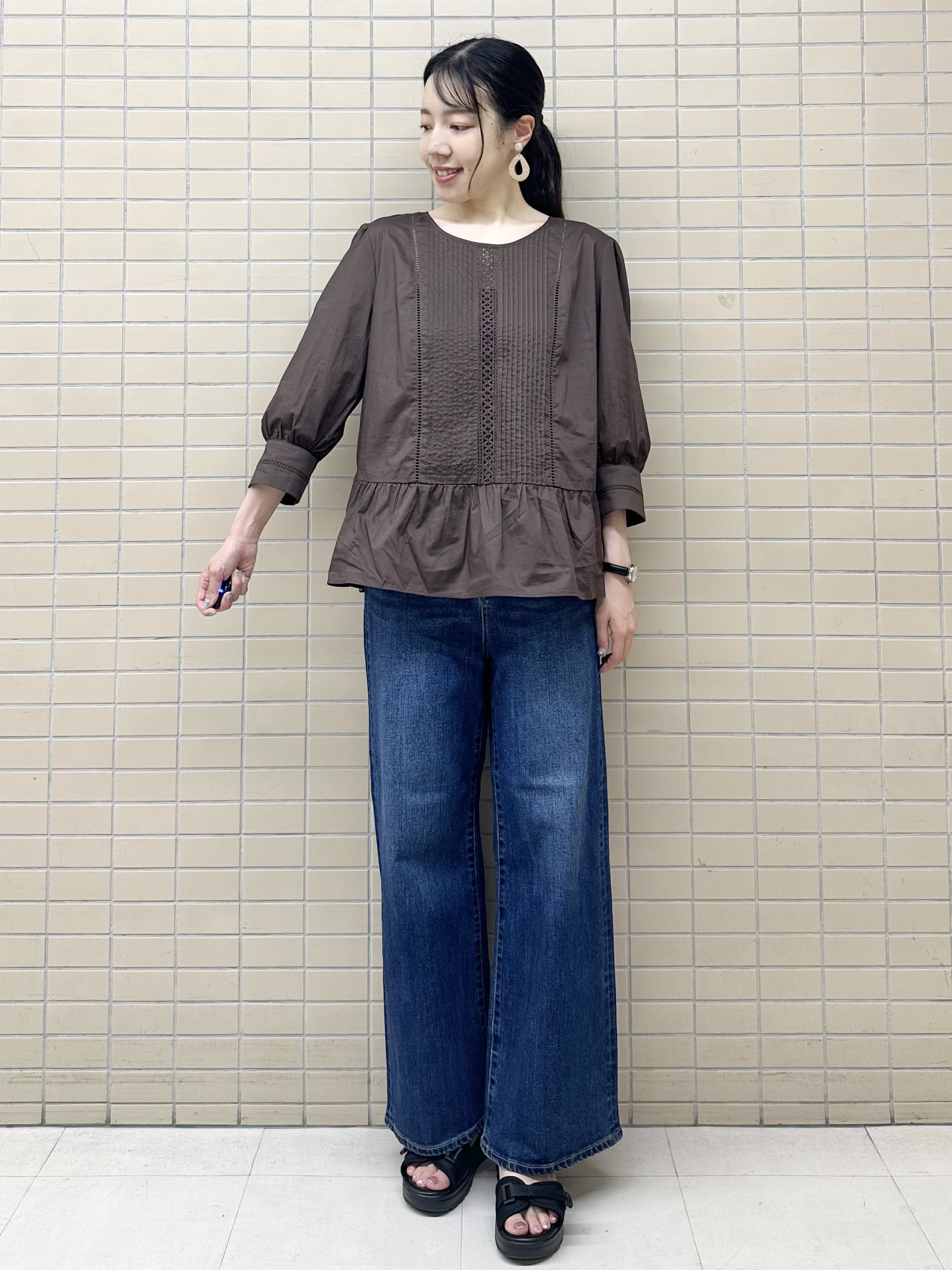 Momoさんの「Reflect｜【手洗い可】ピンタックレースブラウス」を使ったコーディネート