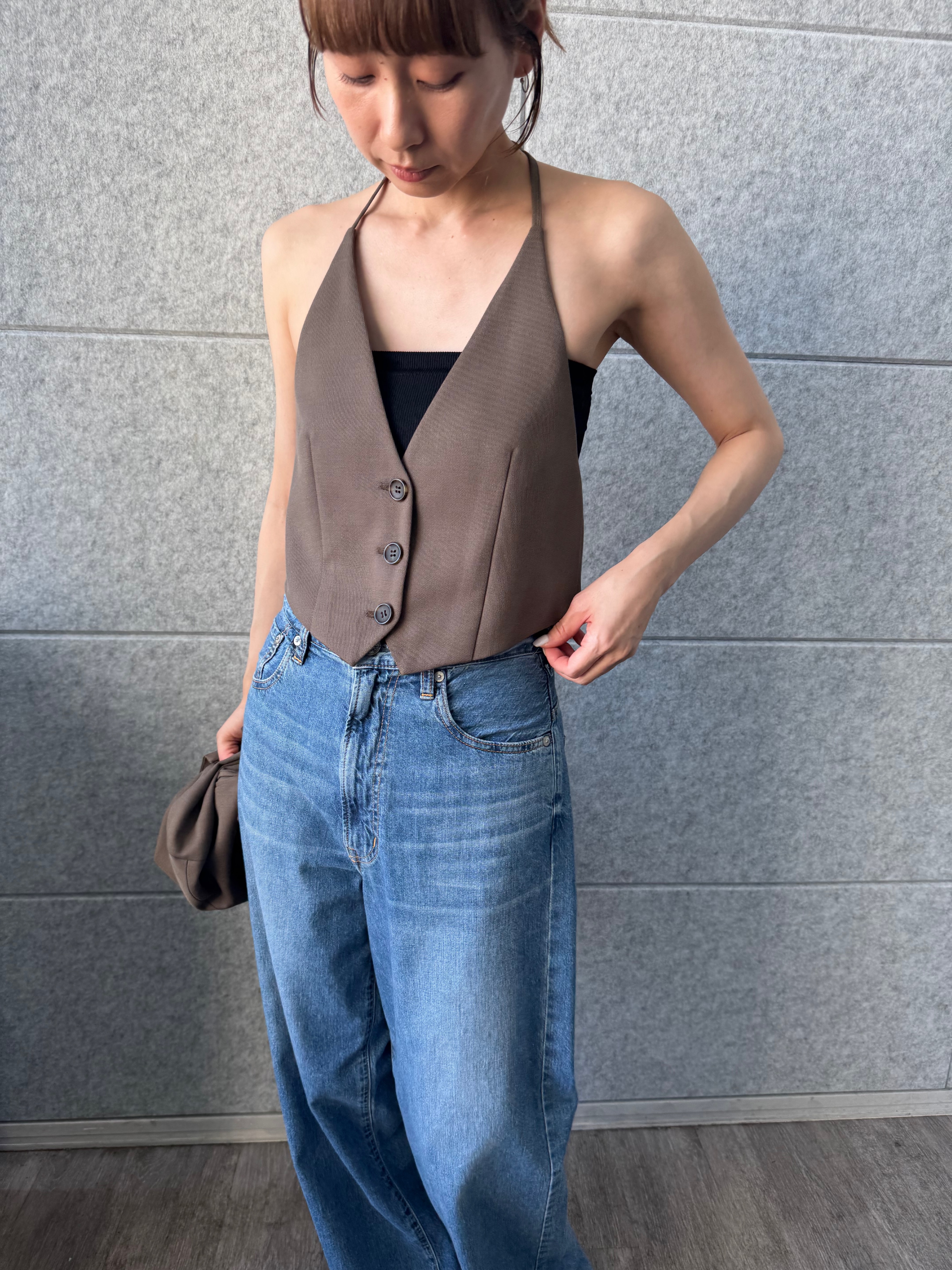 designer yukaさんの「CODE A｜back ribbon vest」を使ったコーディネート